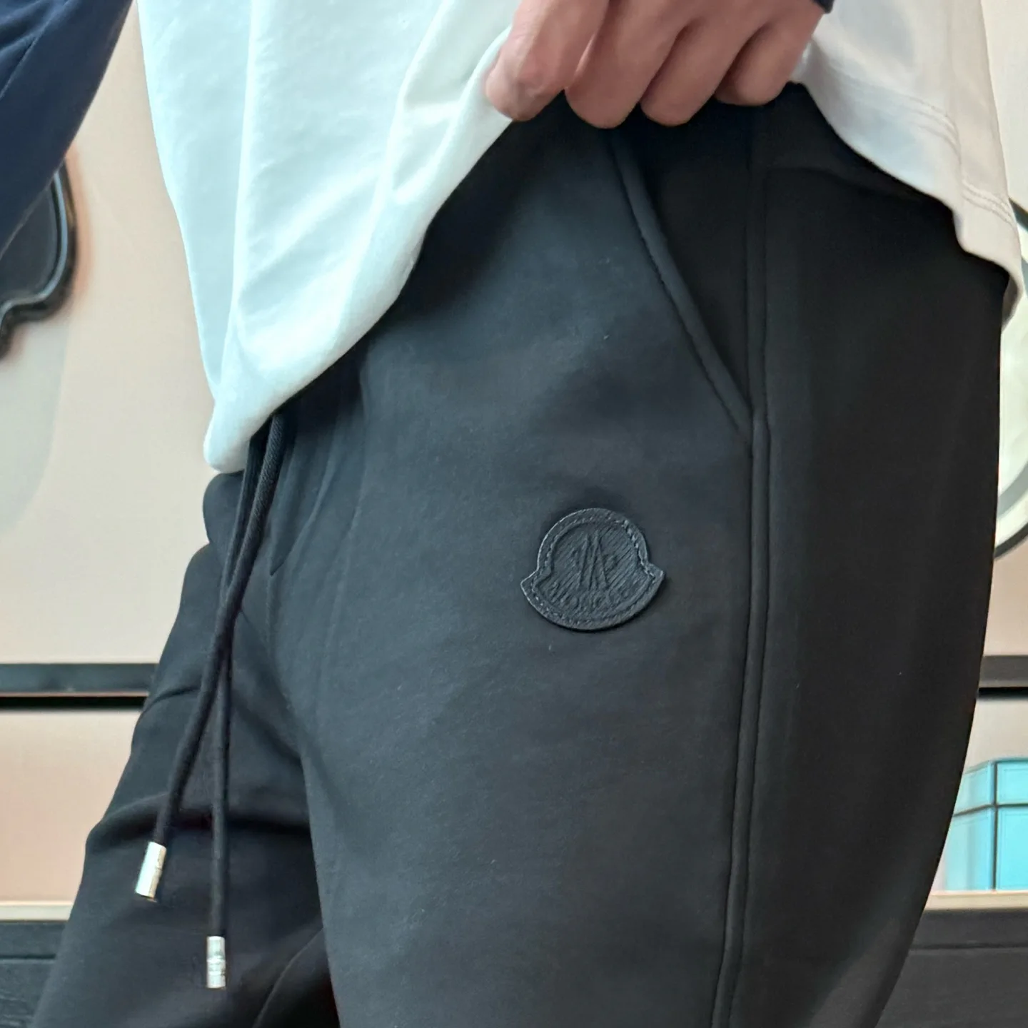 Men's Trousers MONCLER 18499676