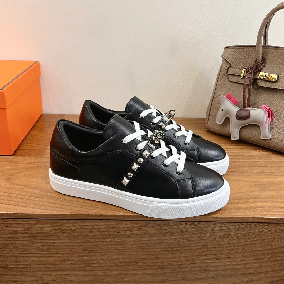 Women's Sneakers HERMES 17414448