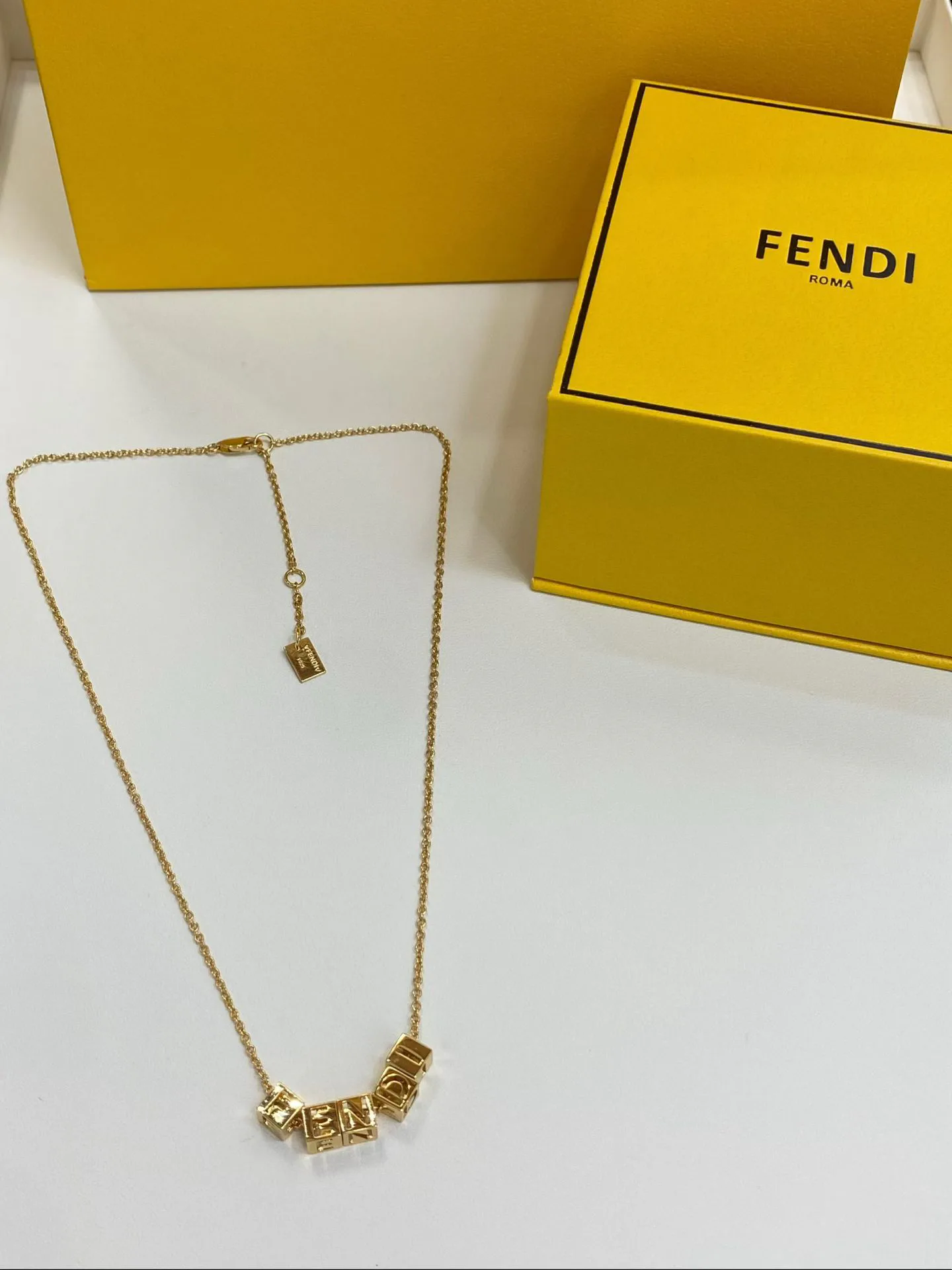 Jewelry FENDI 18123180