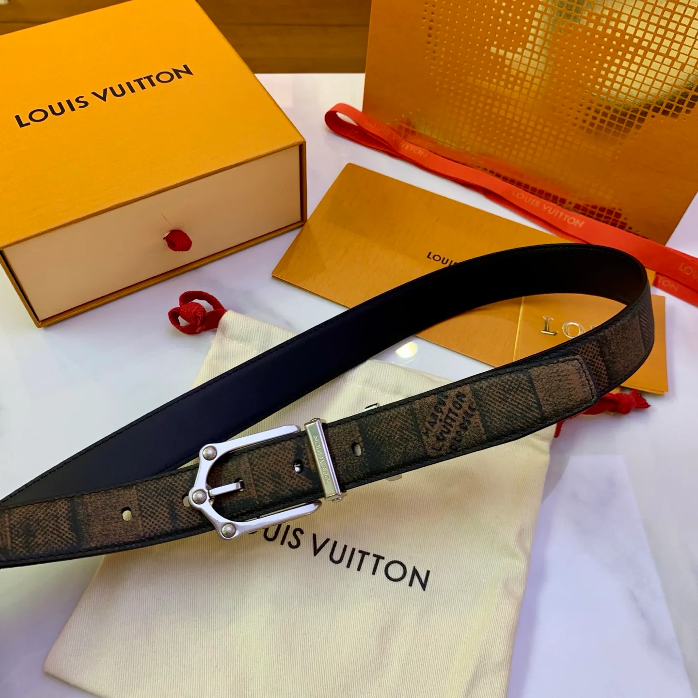 Belts LOUIS VUITTON 17682178