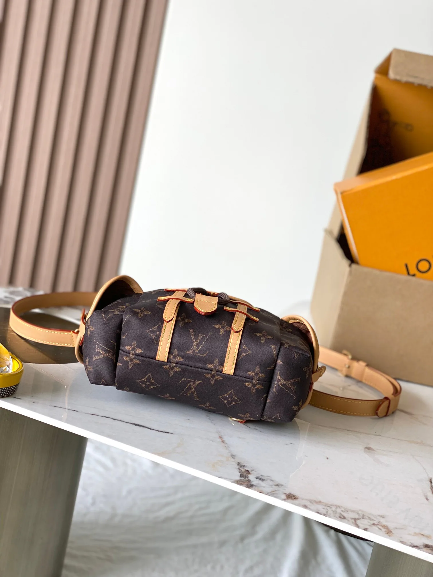 Women's Classic Handbags LOUIS VUITTON 17906939