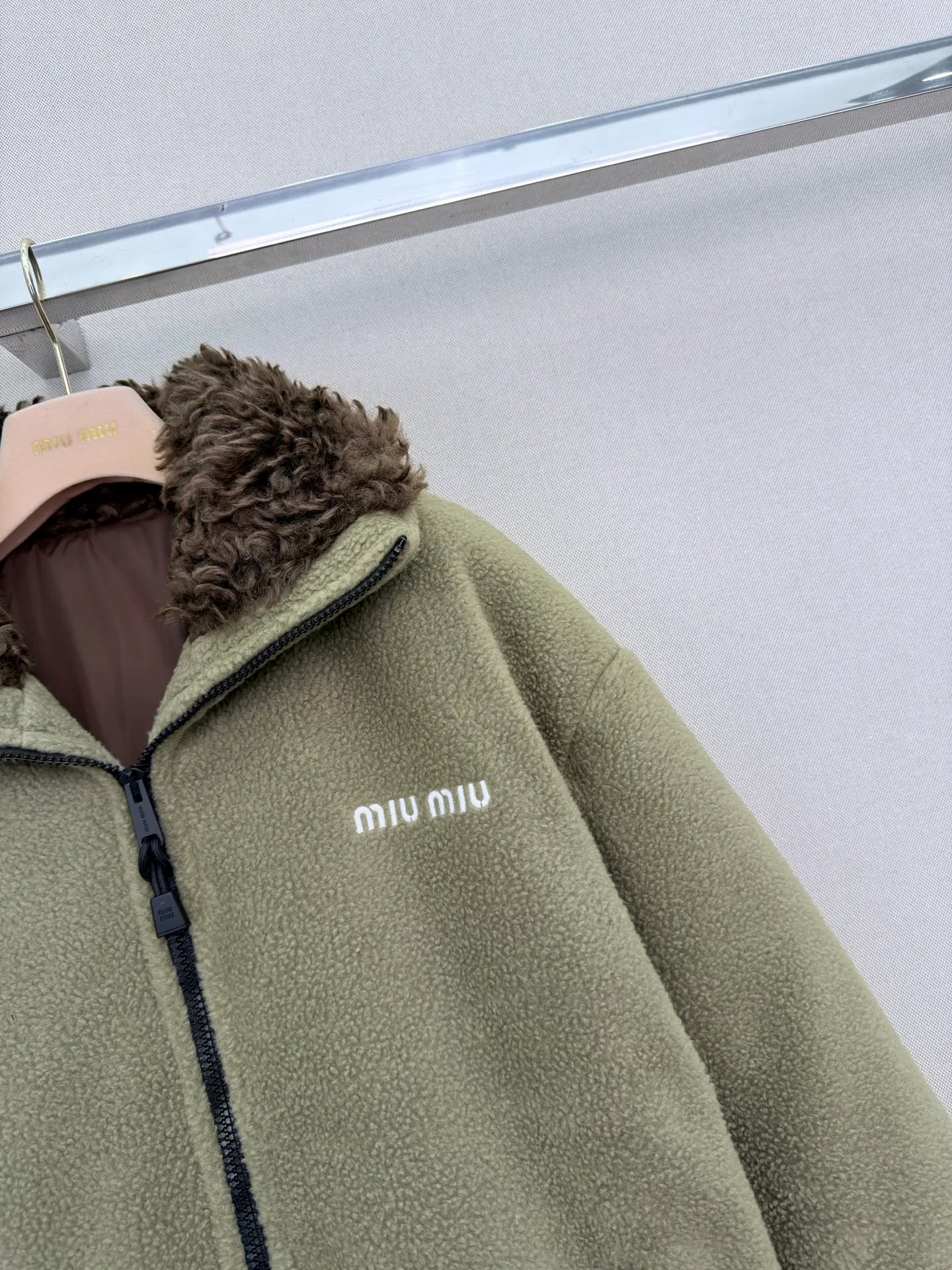 Women's Jackets And Down Jackets MIU MIU 18023005