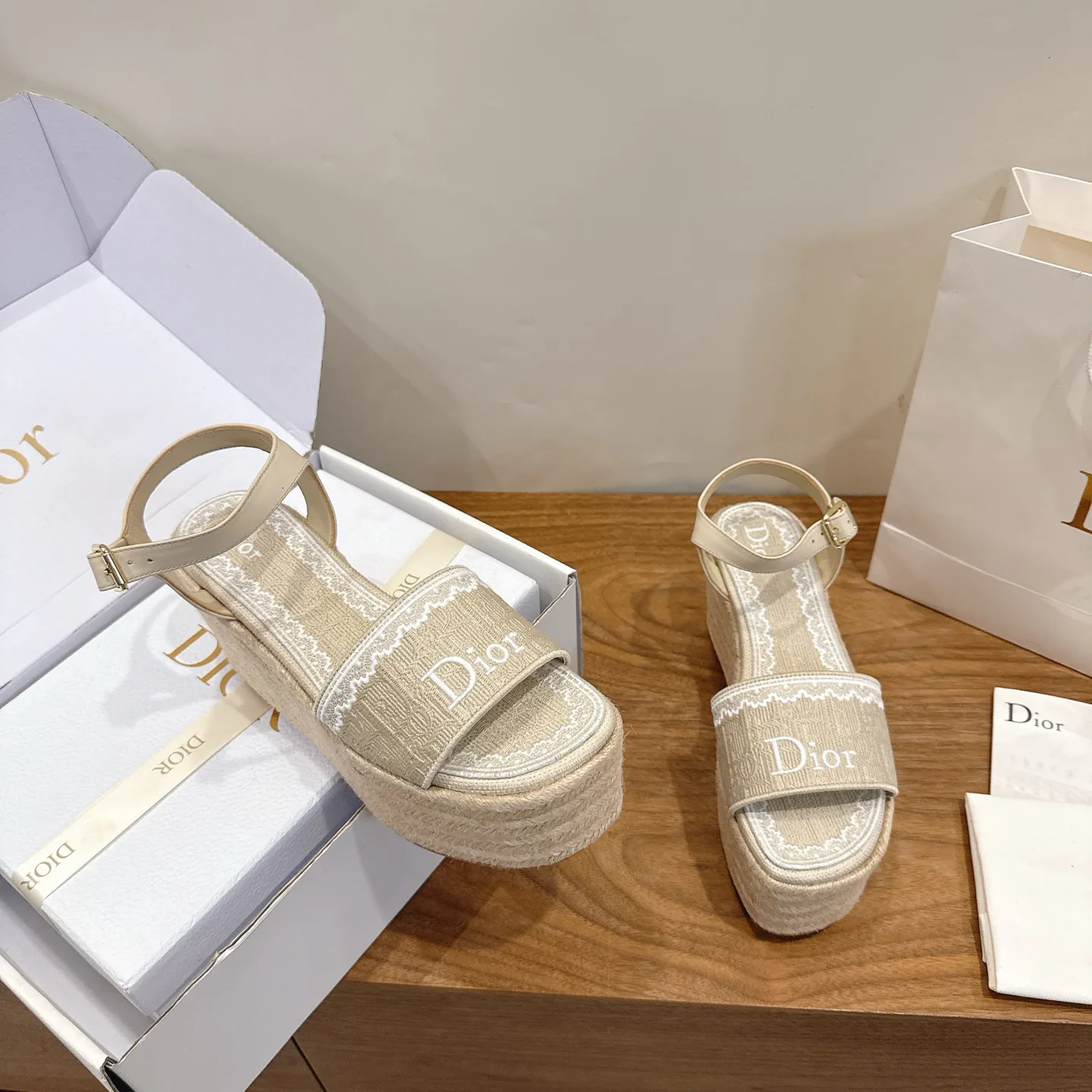 Women's Open-Toe Sandals CHRISTIAN DIOR 17947072