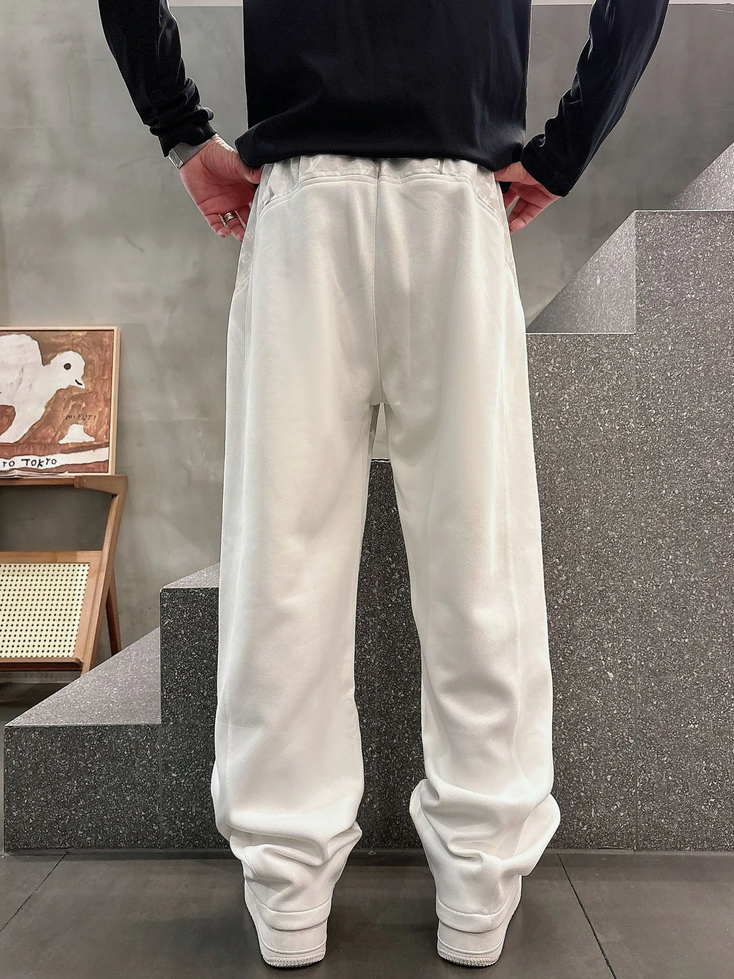 Men's Trousers LOUIS VUITTON 18340436