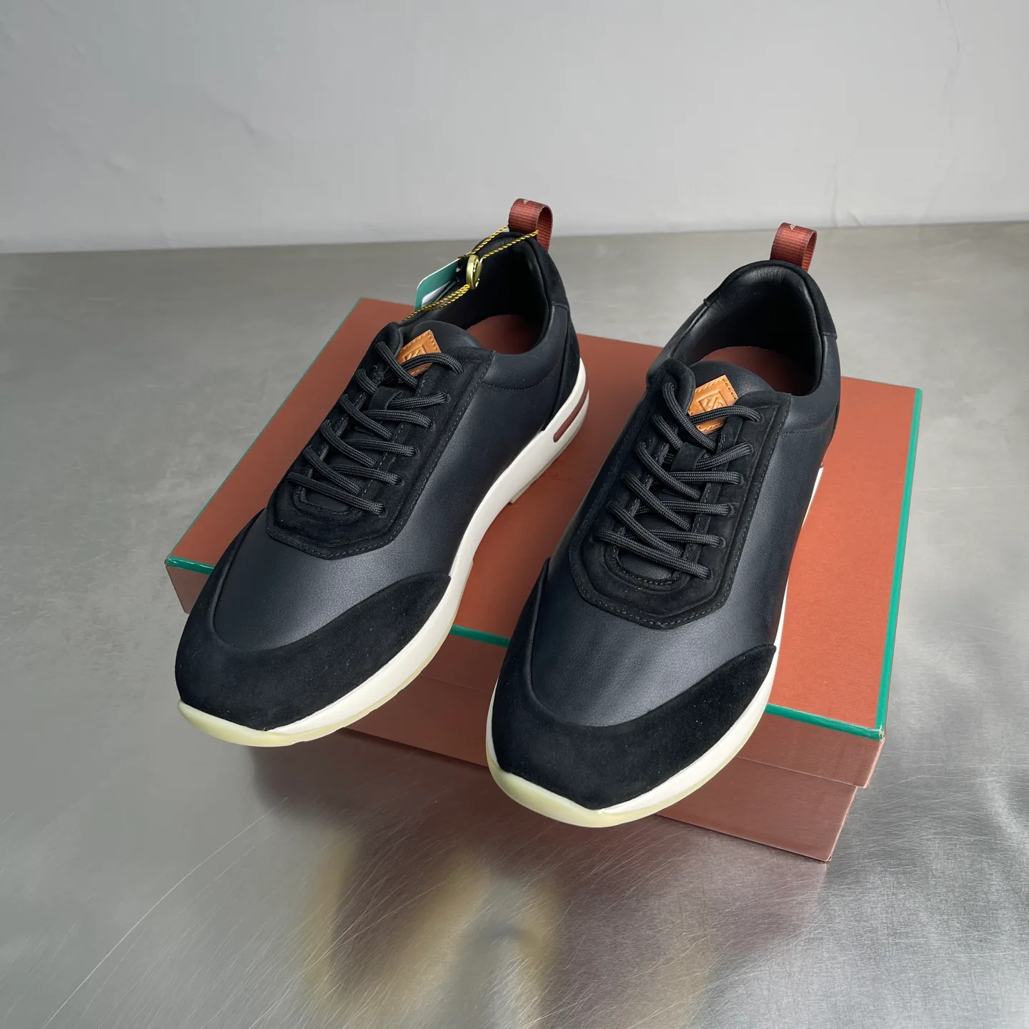 Men's Sneakers LORO PIANA 18519451