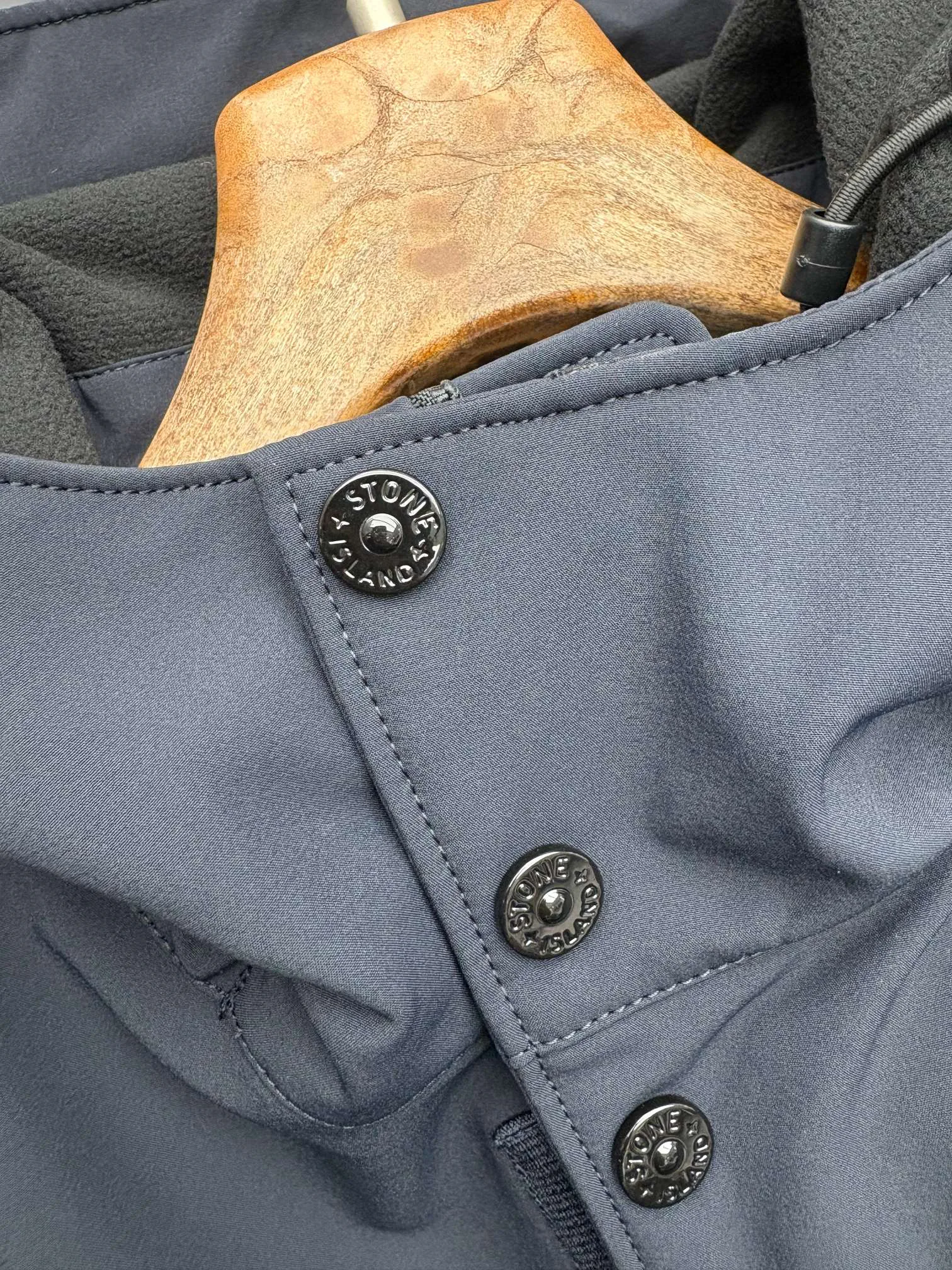 Men's Jackets And Down Jackets STONE ISLAND 17919054