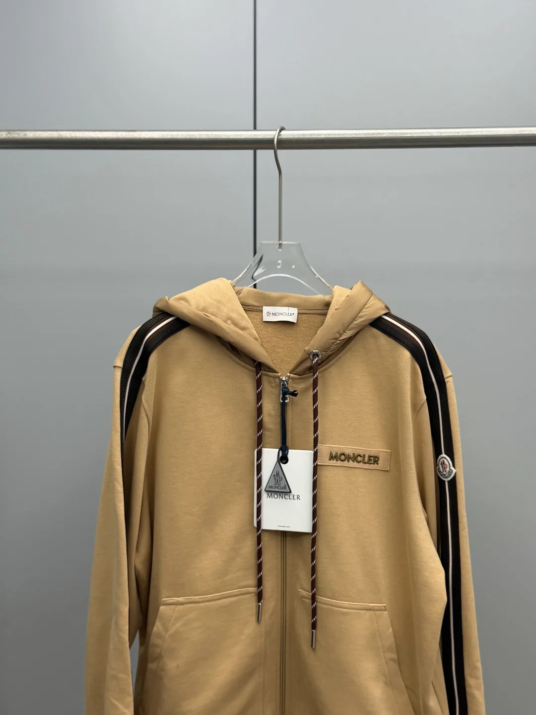 Men's Sweatshirts And Hoodies MONCLER 17225387