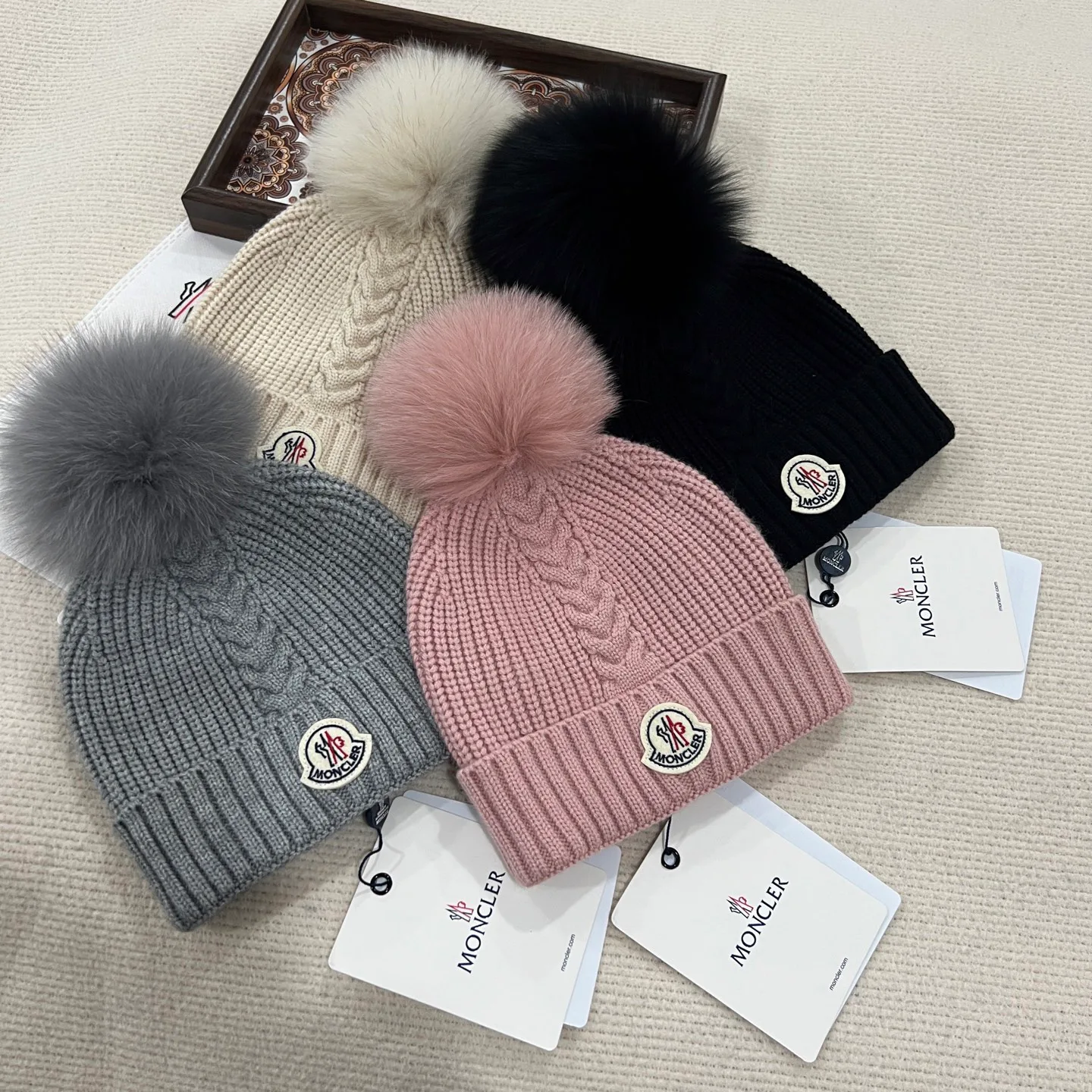 Hats MONCLER 18077746