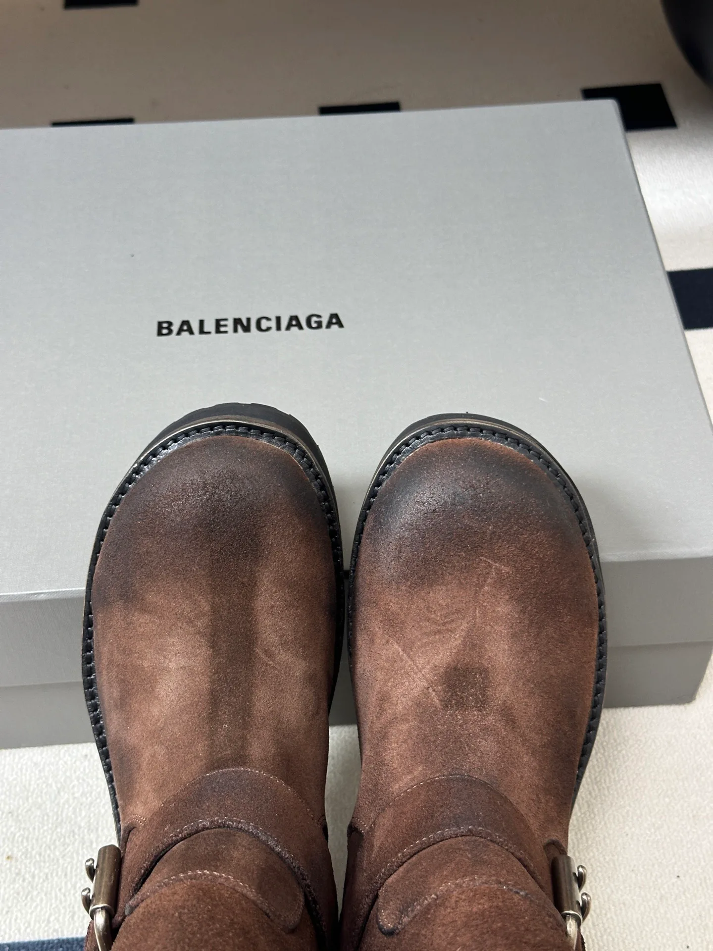 Women's Ankle Boots BALENCIAGA 18049602