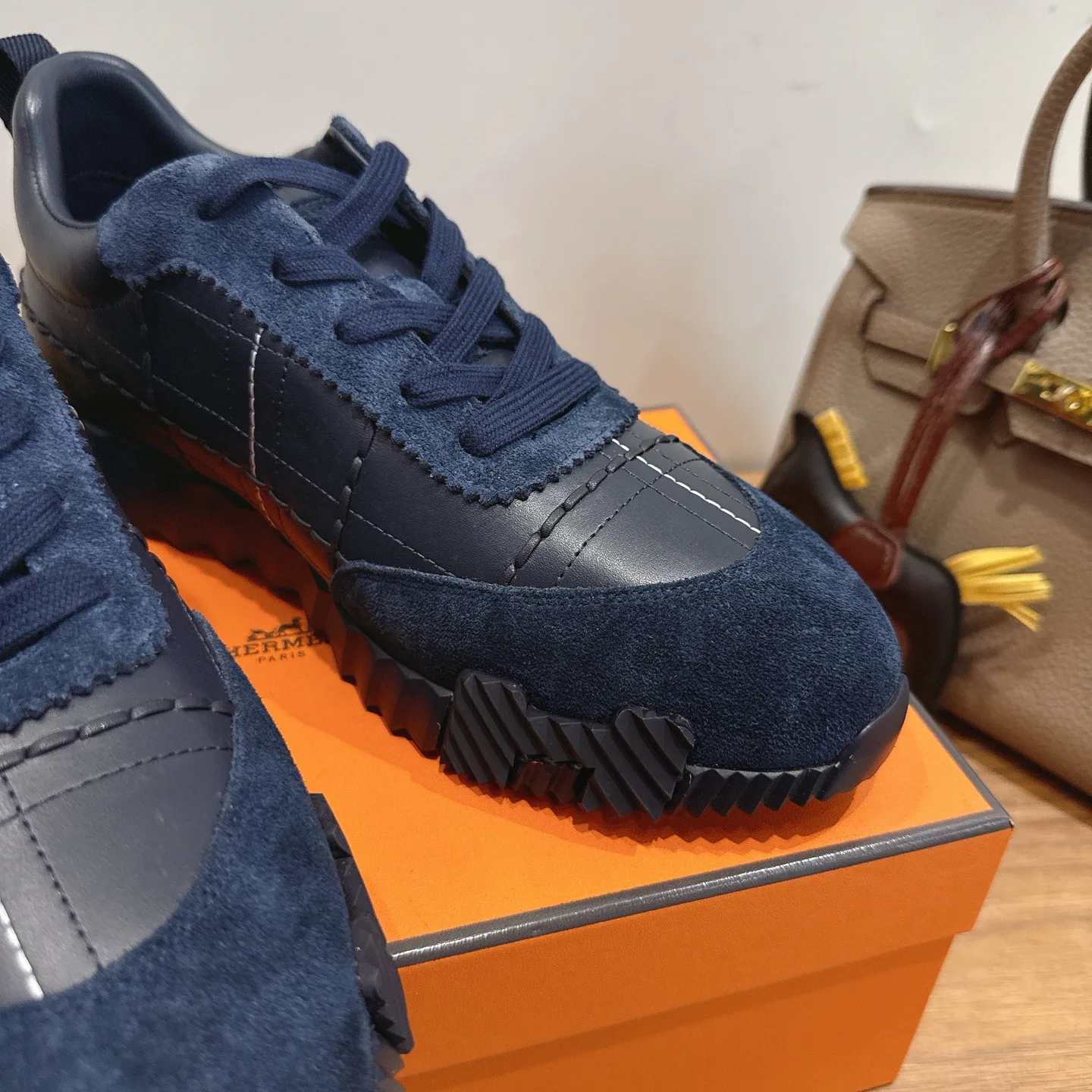 Women's Sneakers HERMES 17414536