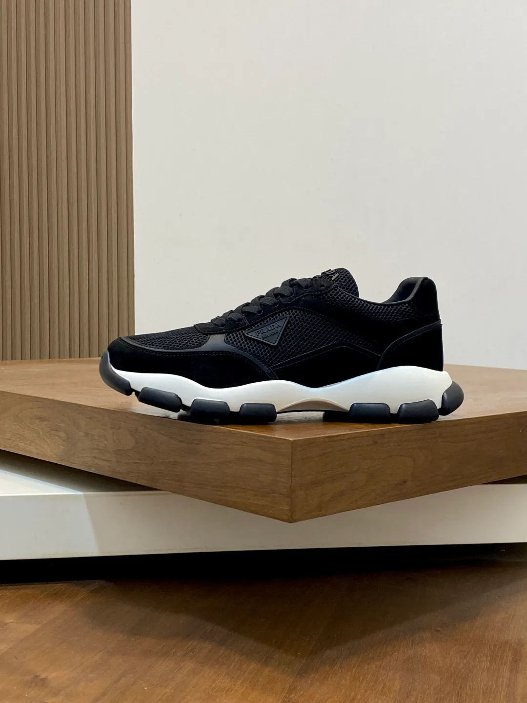 Men's Sneakers PRADA 18274610