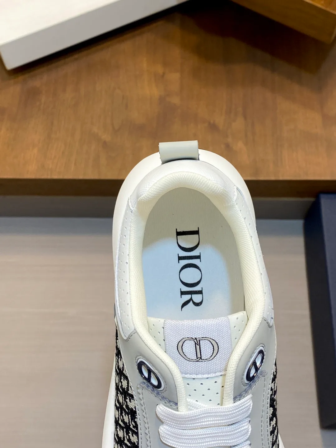 Men's Sneakers CHRISTIAN DIOR 18078818