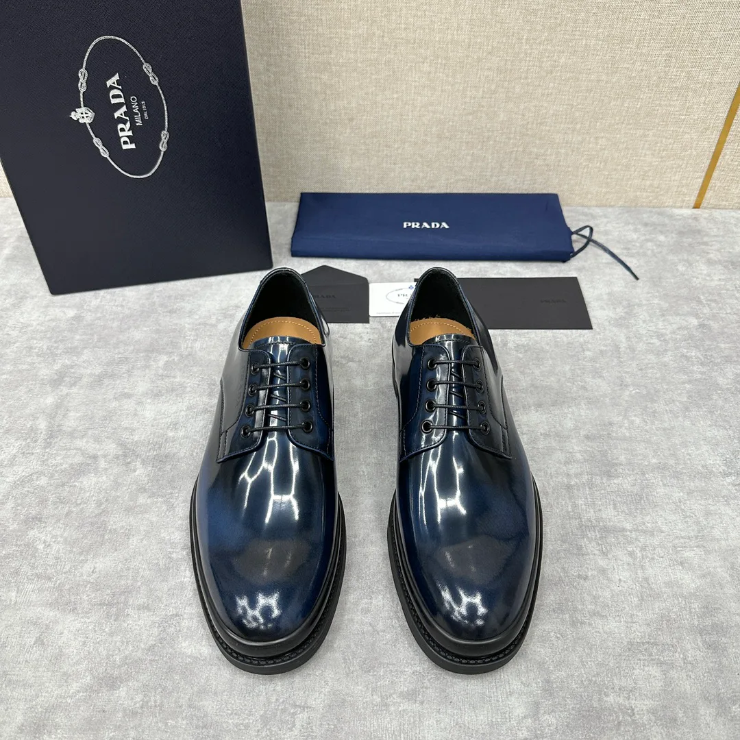Men's Loafers And Dress Shoes PRADA 18397548