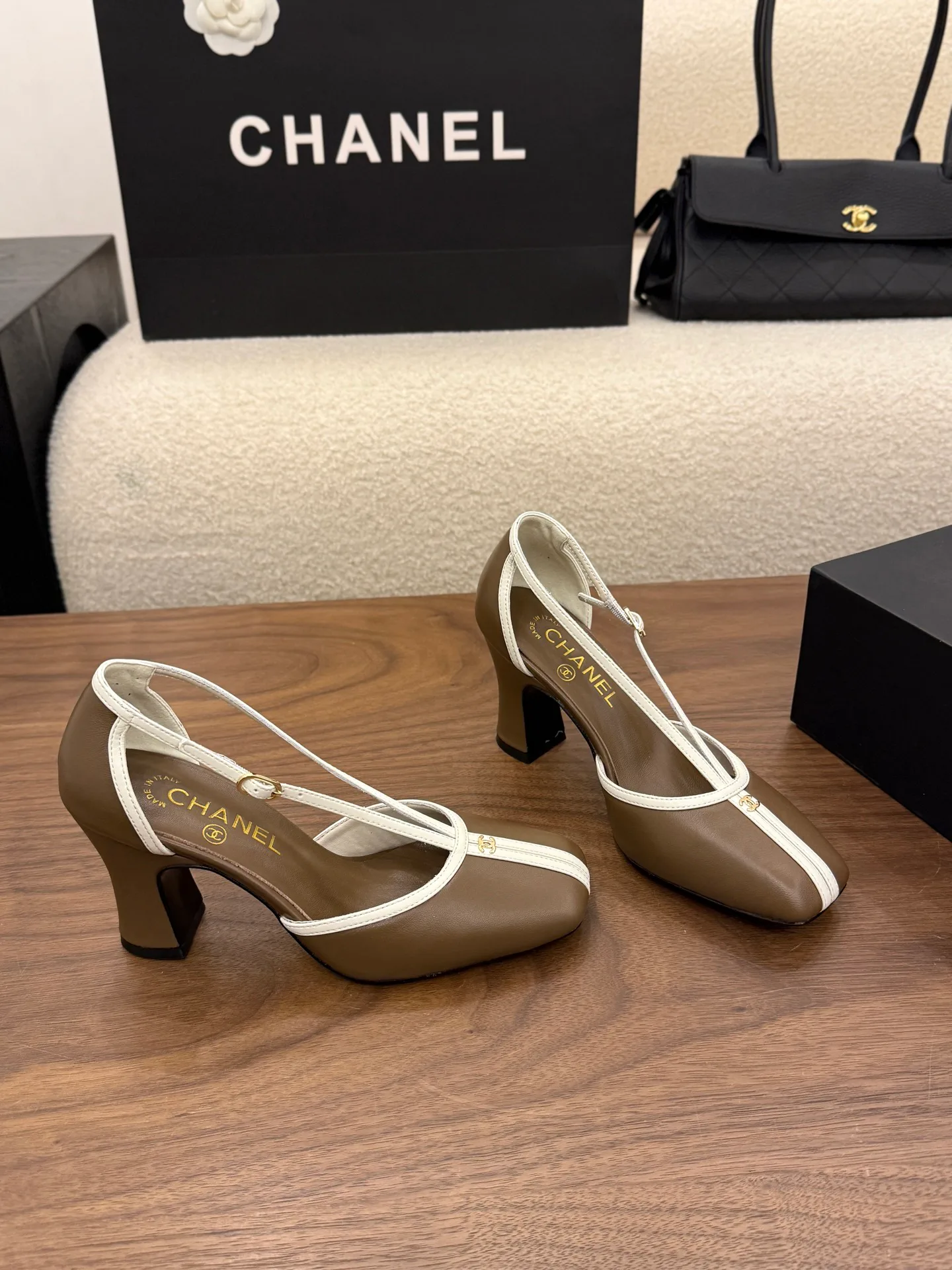 Women's Heels CHANEL 19583432