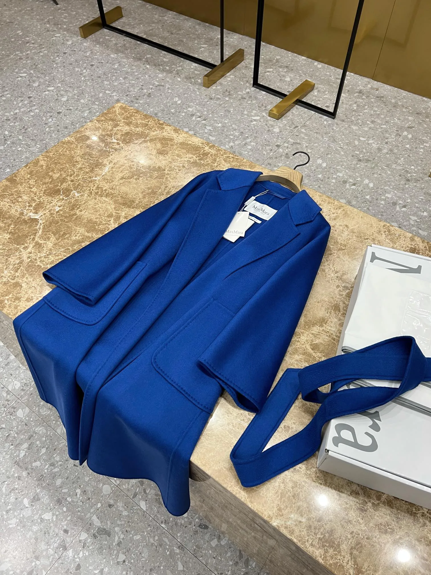 Women's Coats MAX MARA 17868899