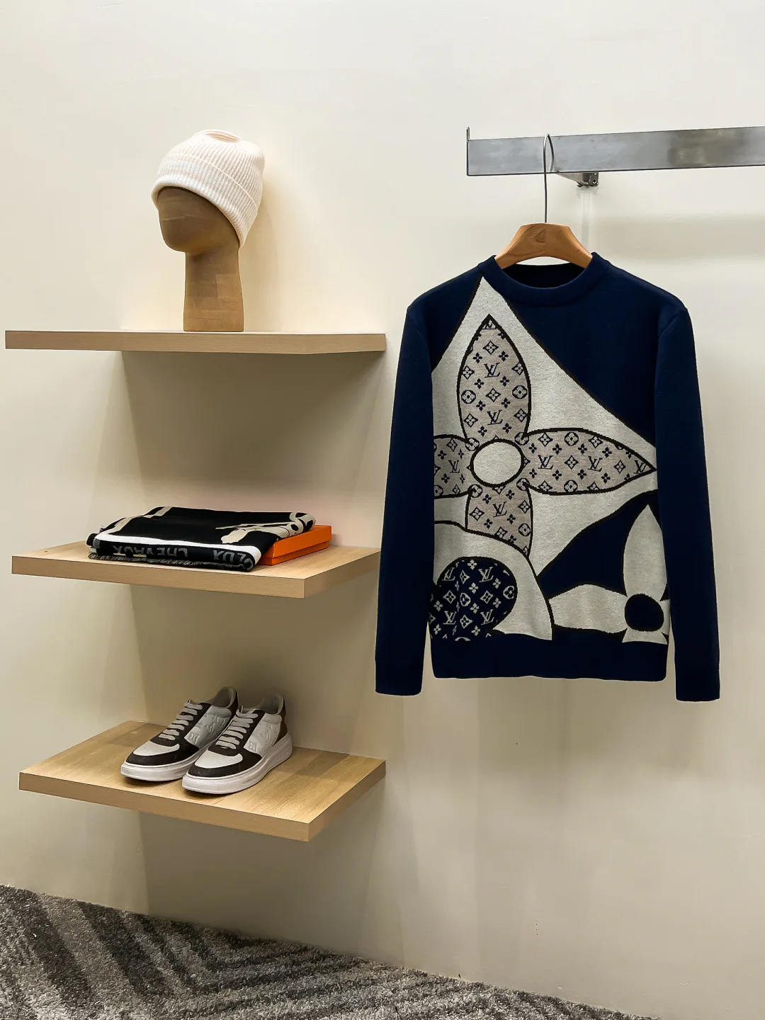 Men's Jumpers And Sweaters LOUIS VUITTON 18499149