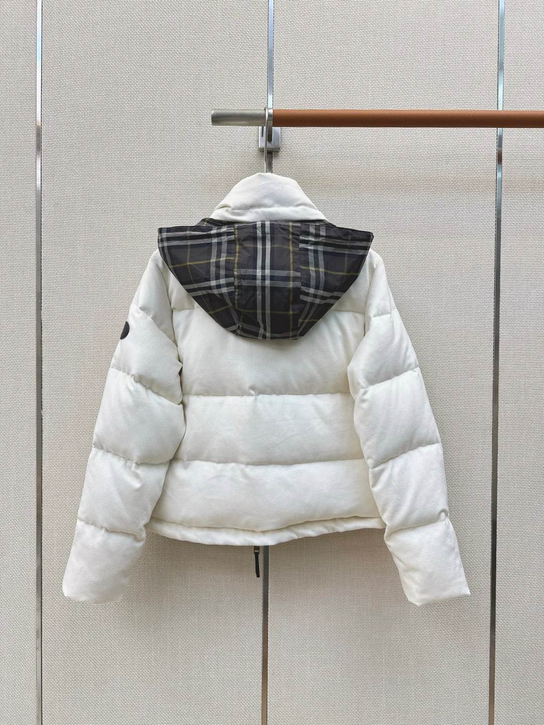 Women's Jackets And Down Jackets BURBERRY 18023678