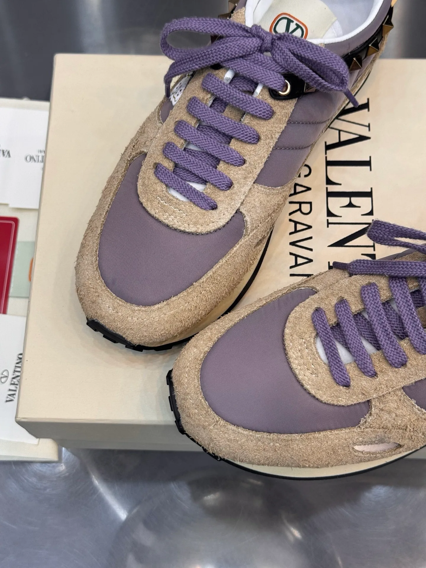Women's Sneakers VALENTINO 18202510
