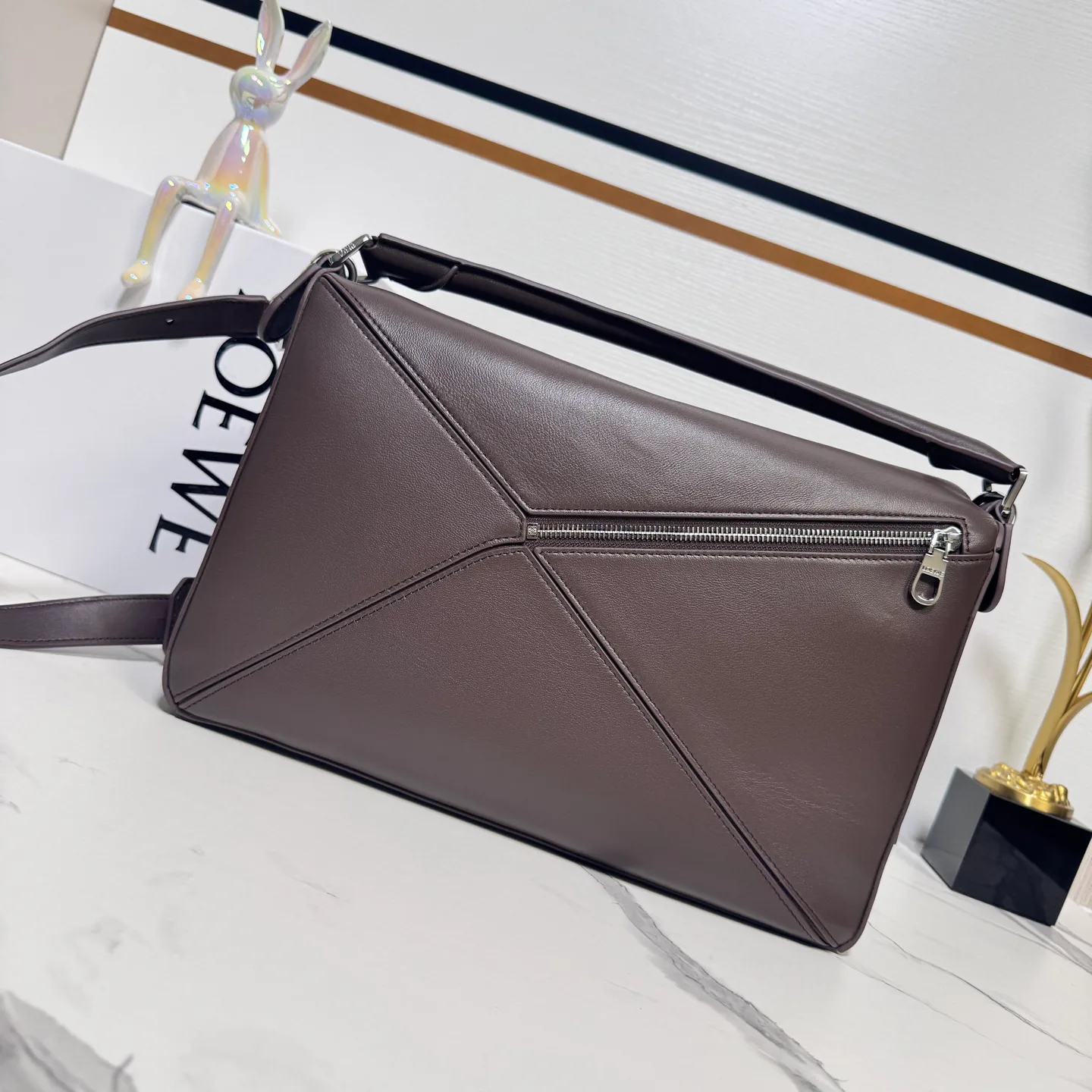 Women's Classic Handbags LOEWE 18030351