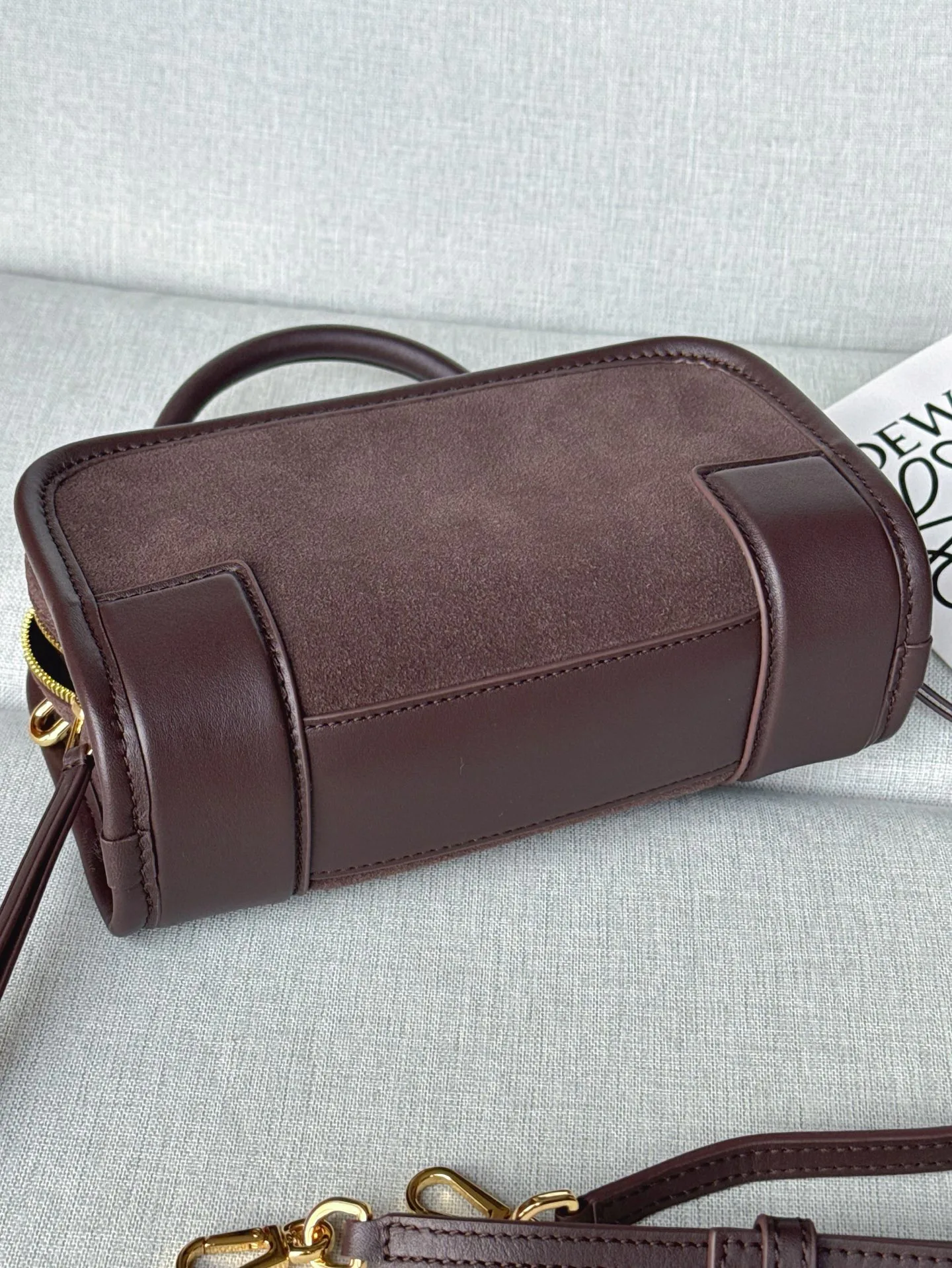 Women's Classic Handbags LOEWE 18434813