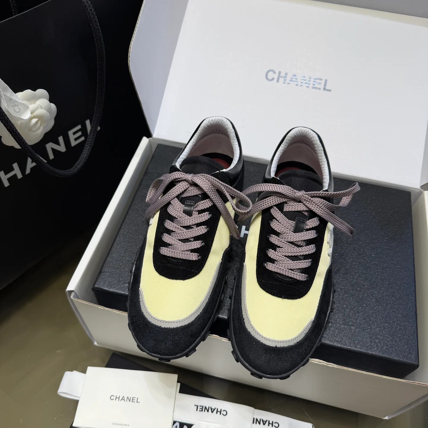 Women's Sneakers CHANEL 17877261