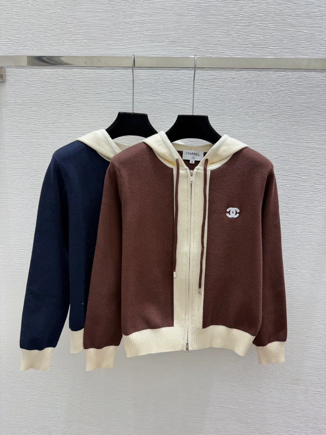 Women's Jumpers And Sweaters CHANEL 18022045
