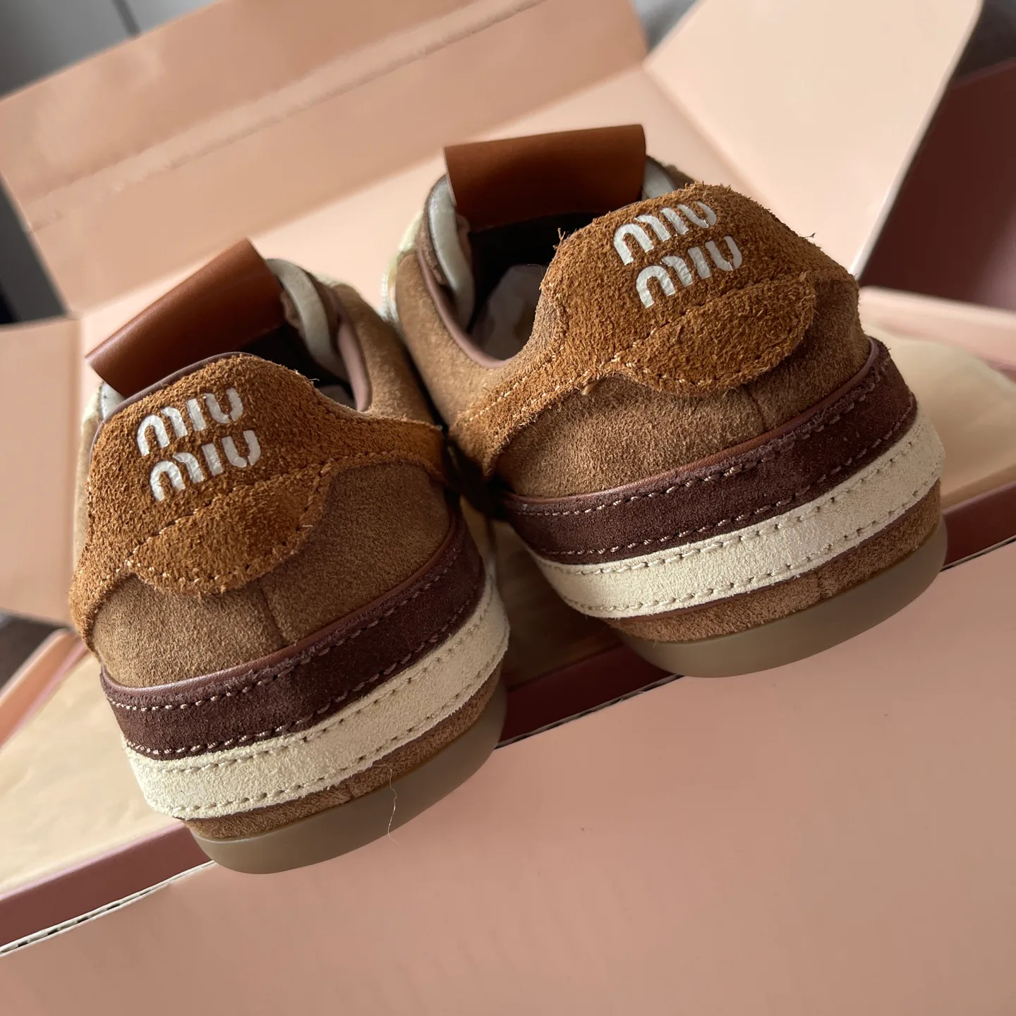 Women's Sneakers MIU MIU 18066333