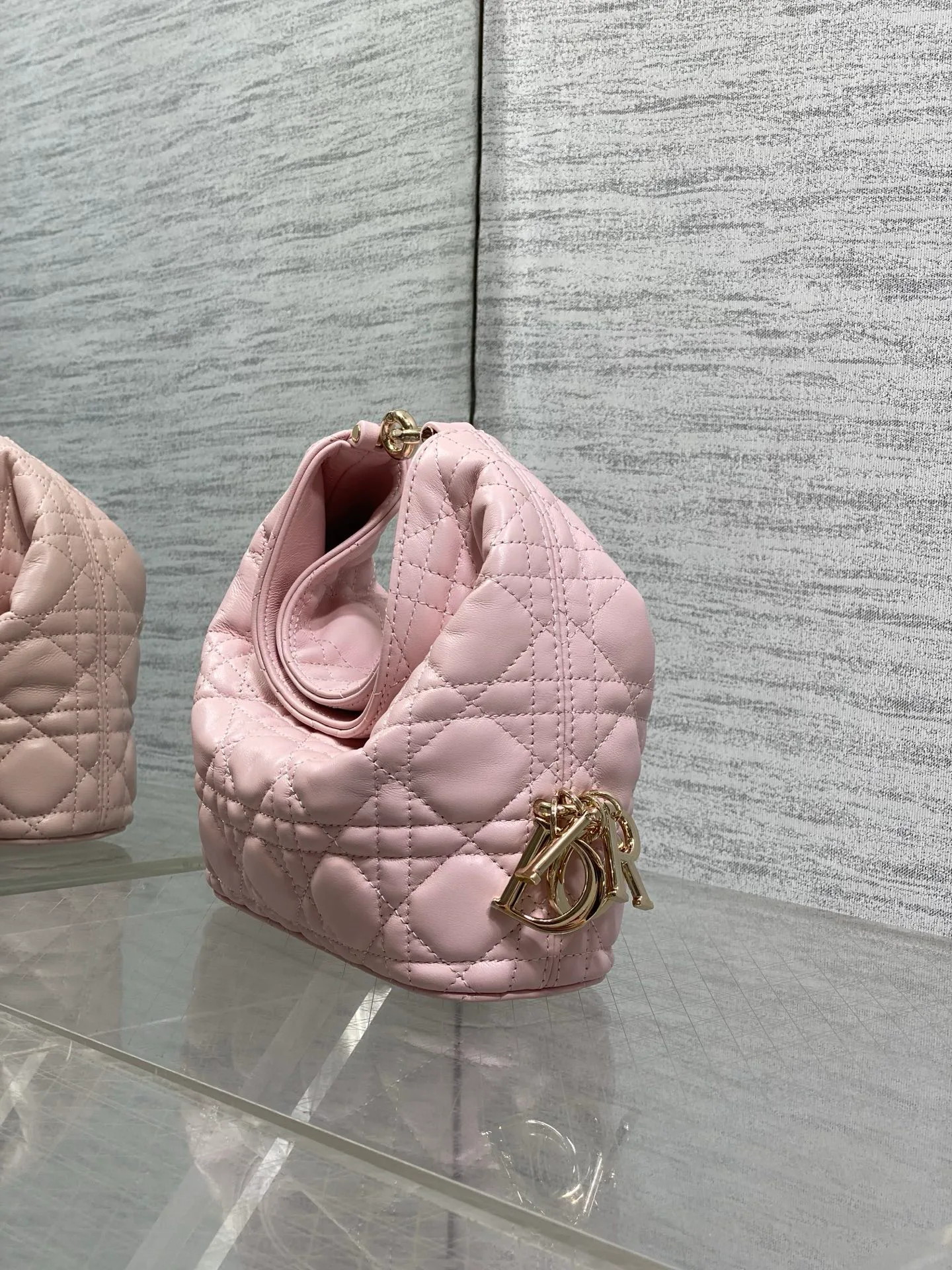 Women's Classic Handbags CHRISTIAN DIOR 17830934