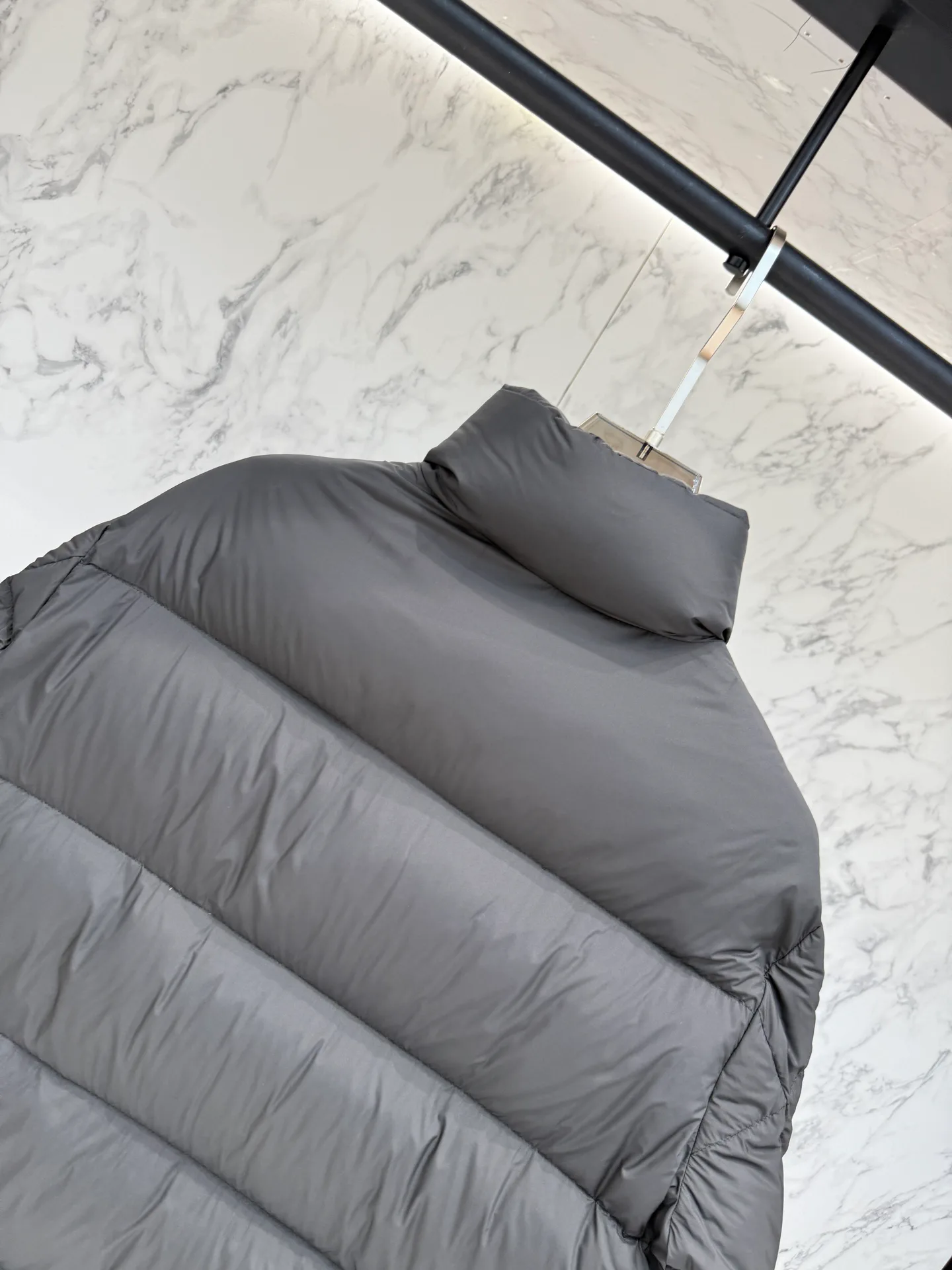 Men's Jackets And Down Jackets MONCLER 18279250