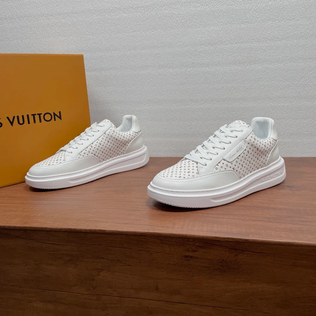 Men's Sneakers LOUIS VUITTON 18000612