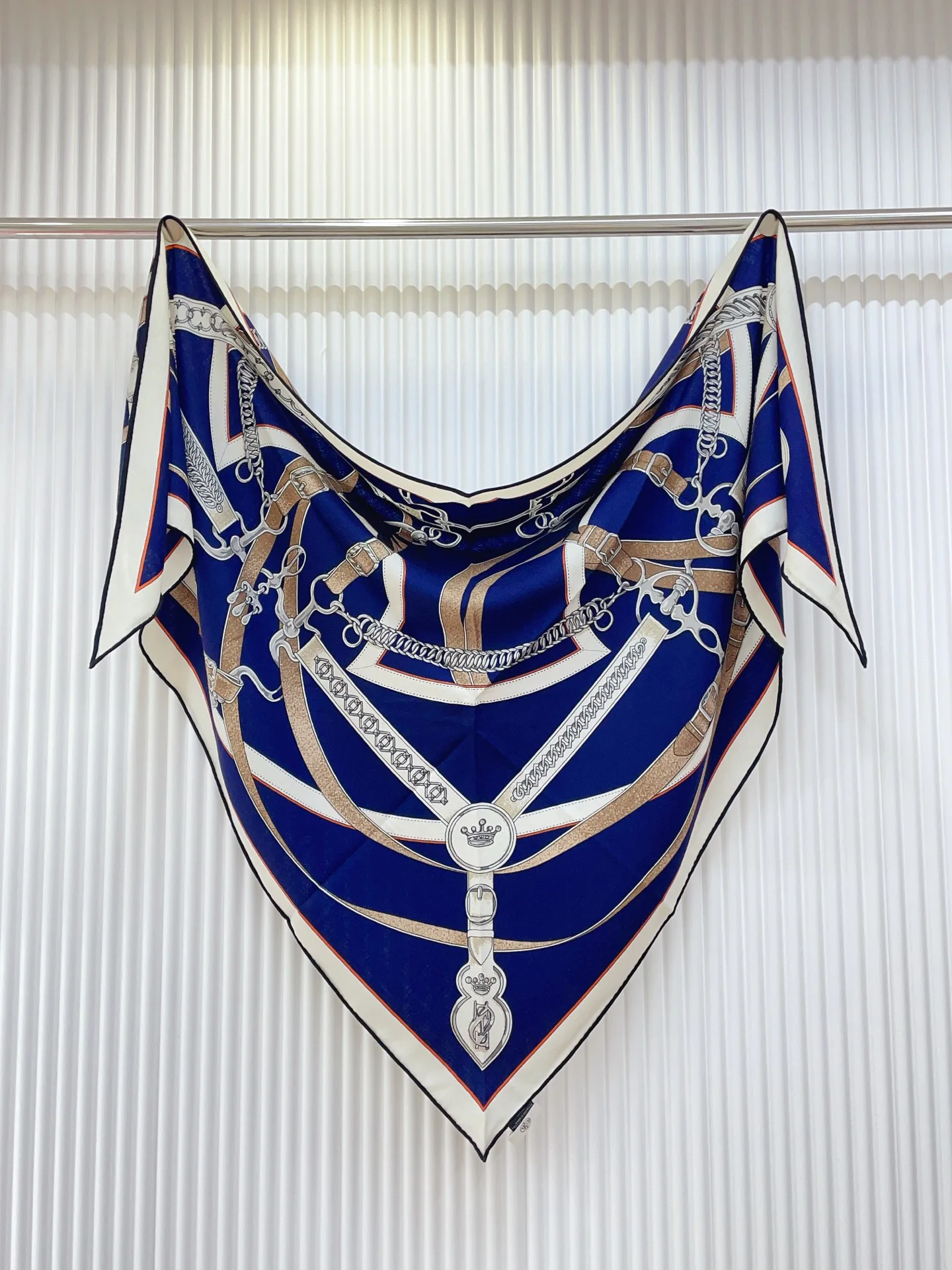 Silk Scarves HERMES 19531555