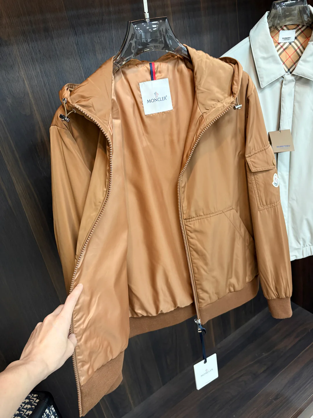 Women's Jackets And Down Jackets MONCLER 18157276