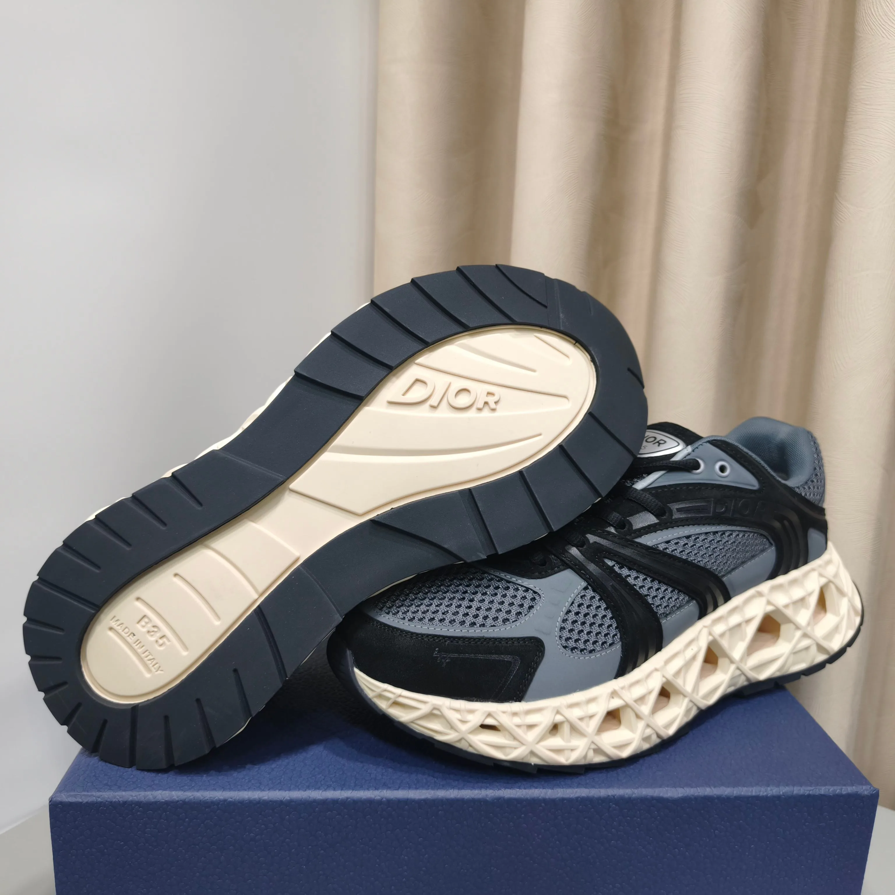 Men's Sneakers CHRISTIAN DIOR 17989035
