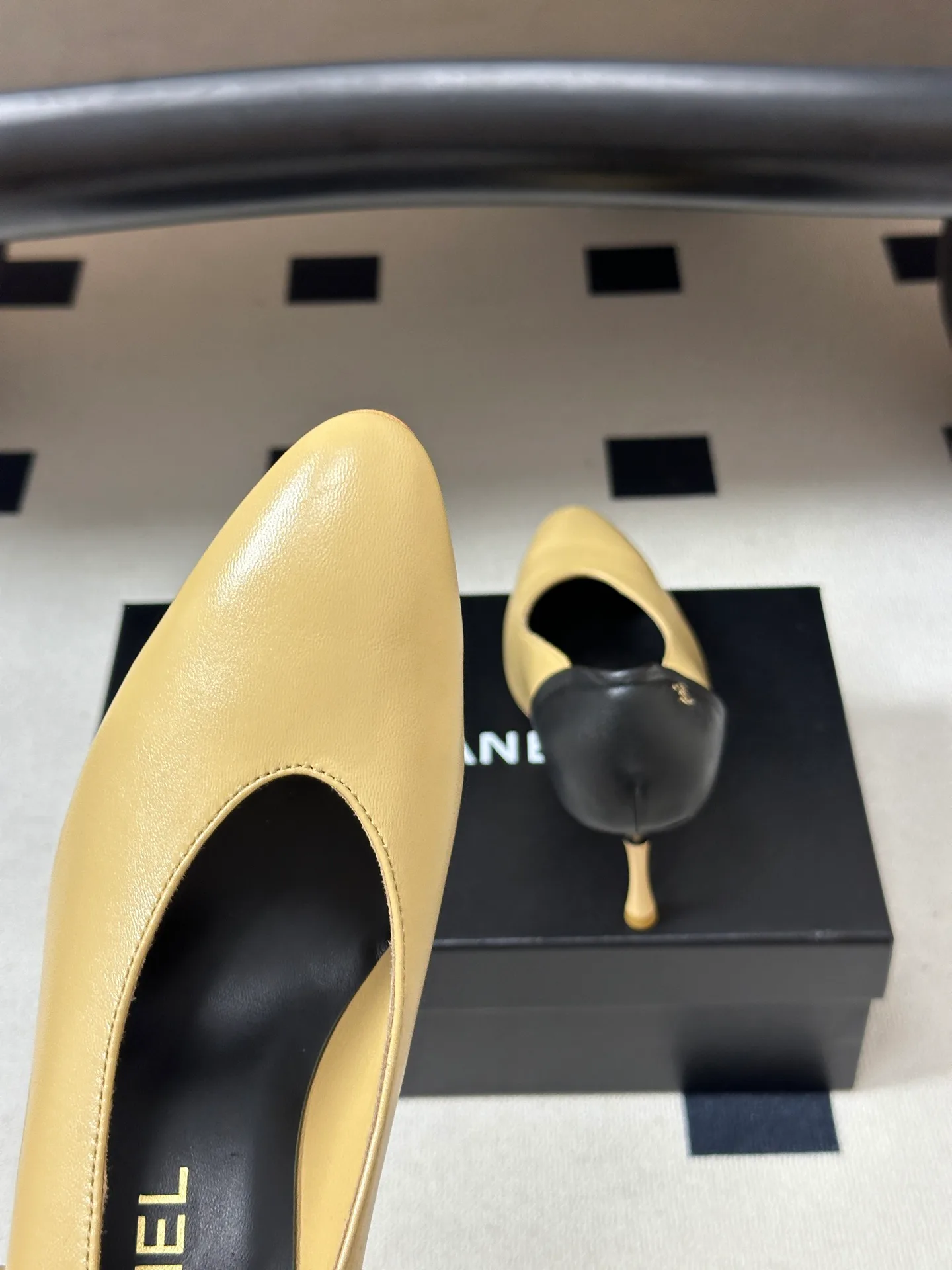 Women's Heels CHANEL 17809554