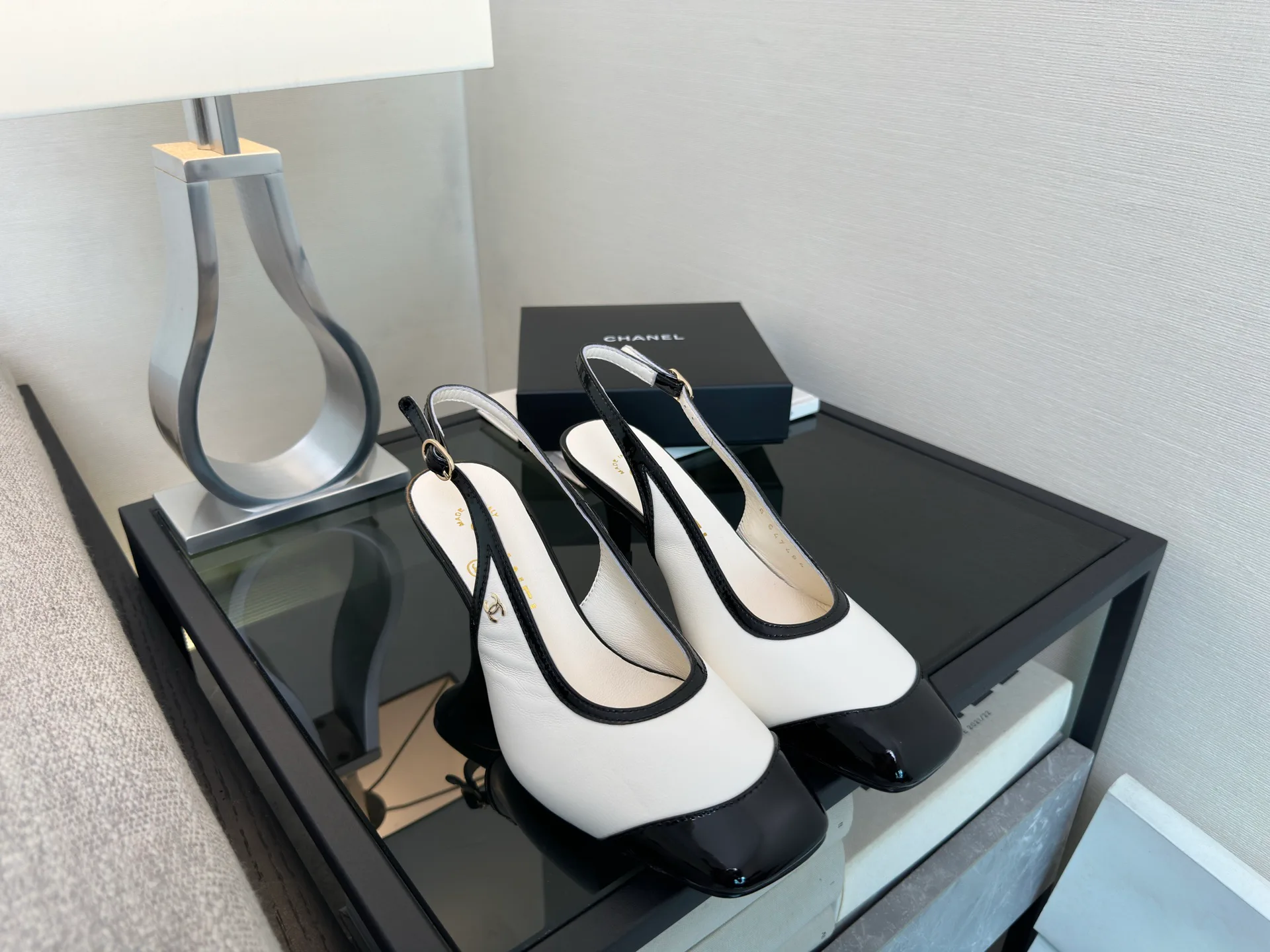 Women's Heels CHANEL 18107486