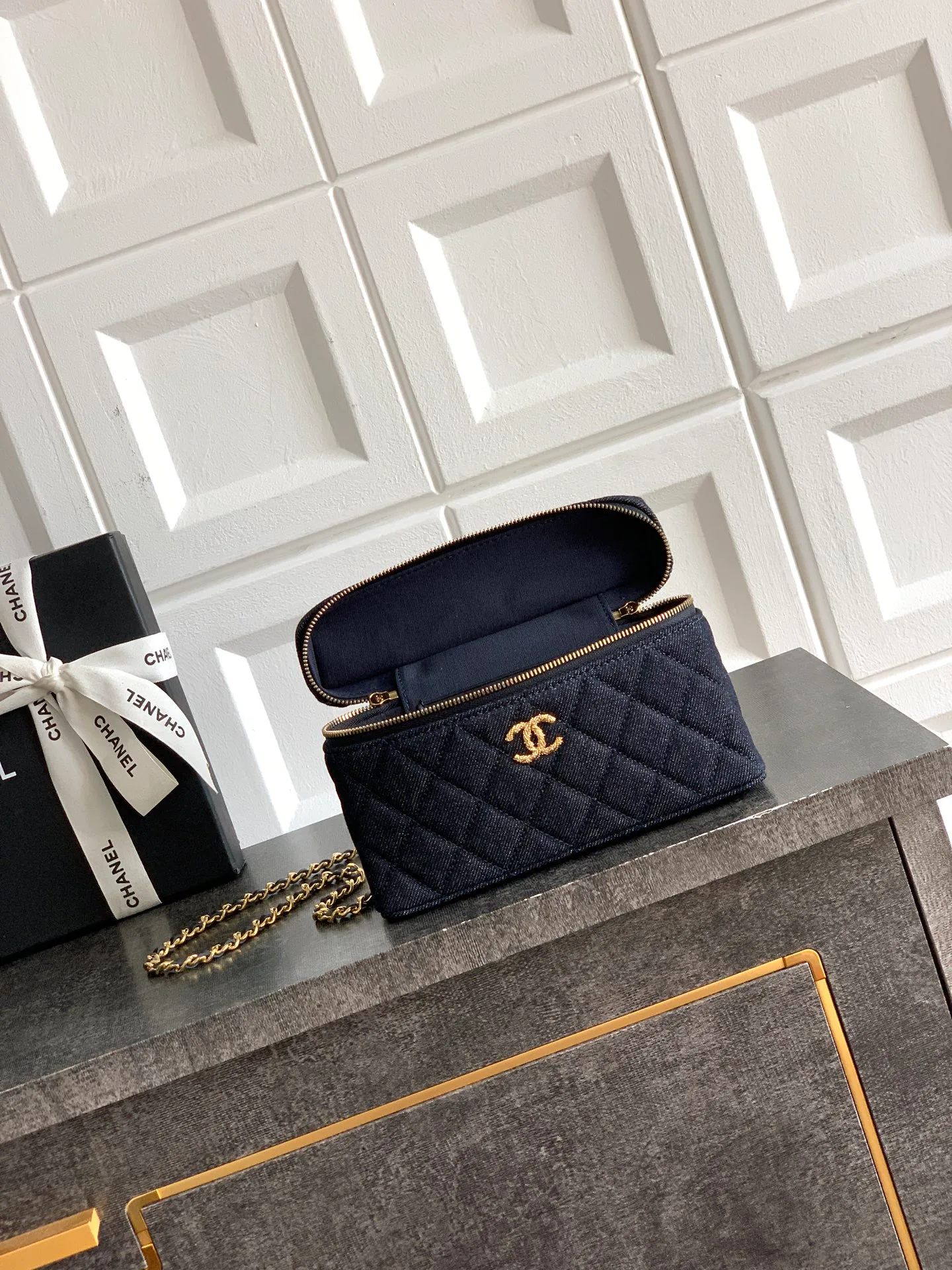 Классические Сумки Женские Chanel 18588845