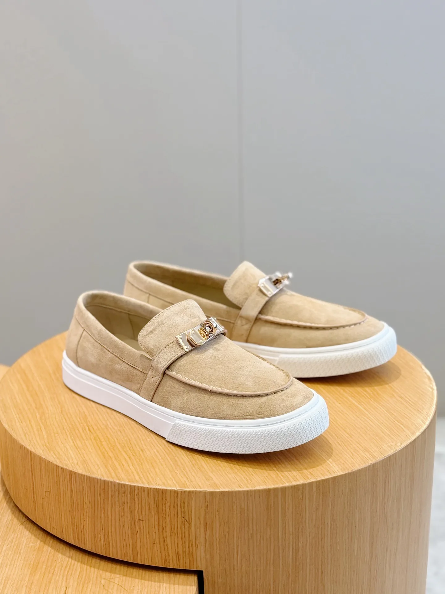Men's Loafers And Dress Shoes HERMES 17933928