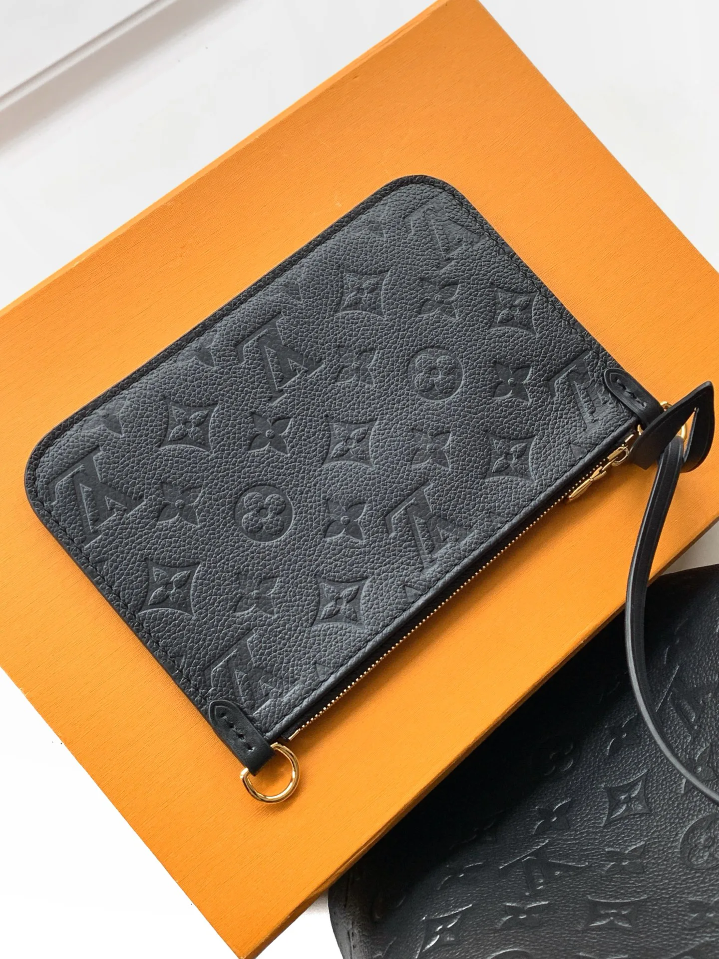 Women's Classic Handbags LOUIS VUITTON 17851331
