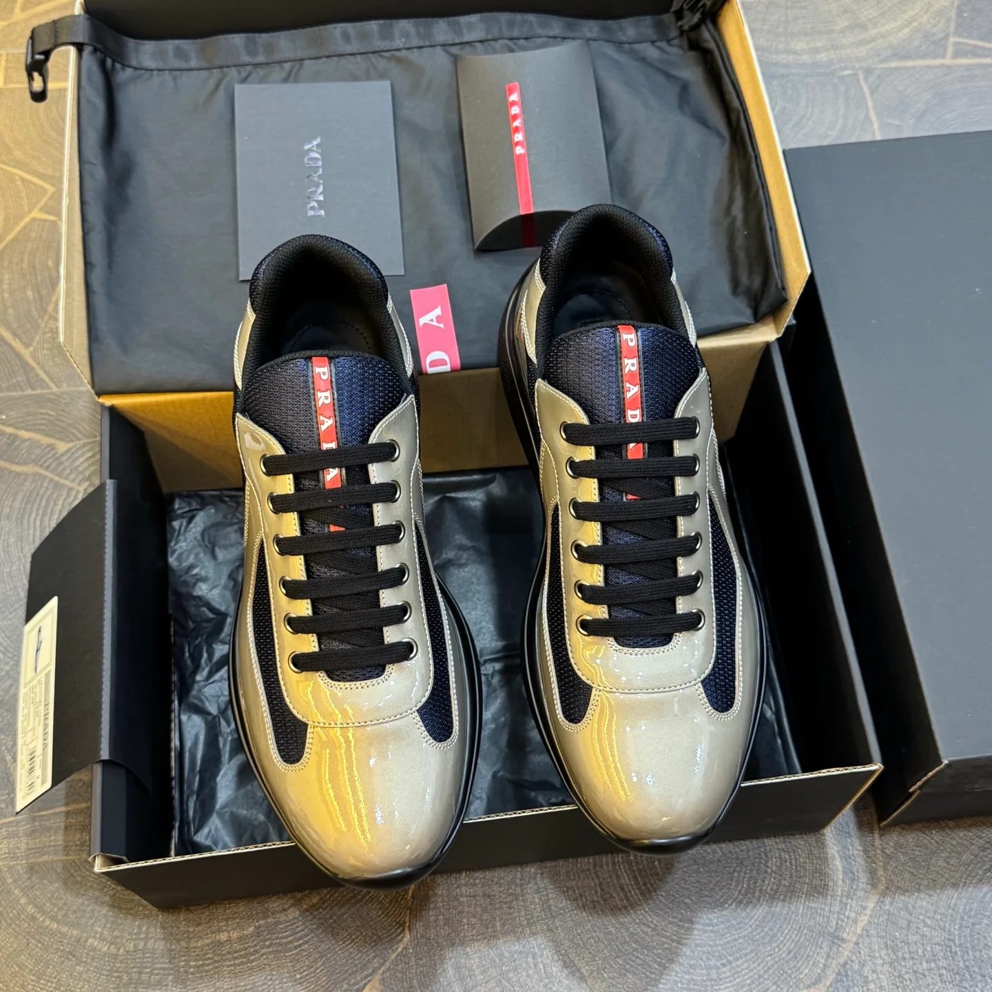 Women's Sneakers PRADA 18267056