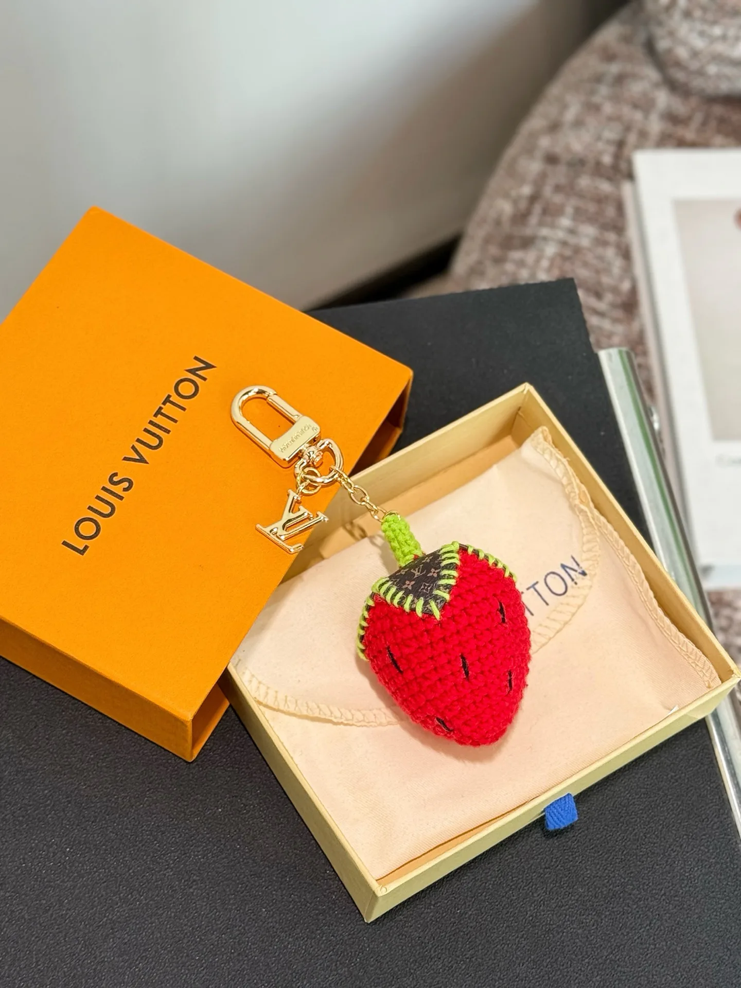 Key Cases LOUIS VUITTON 18013503