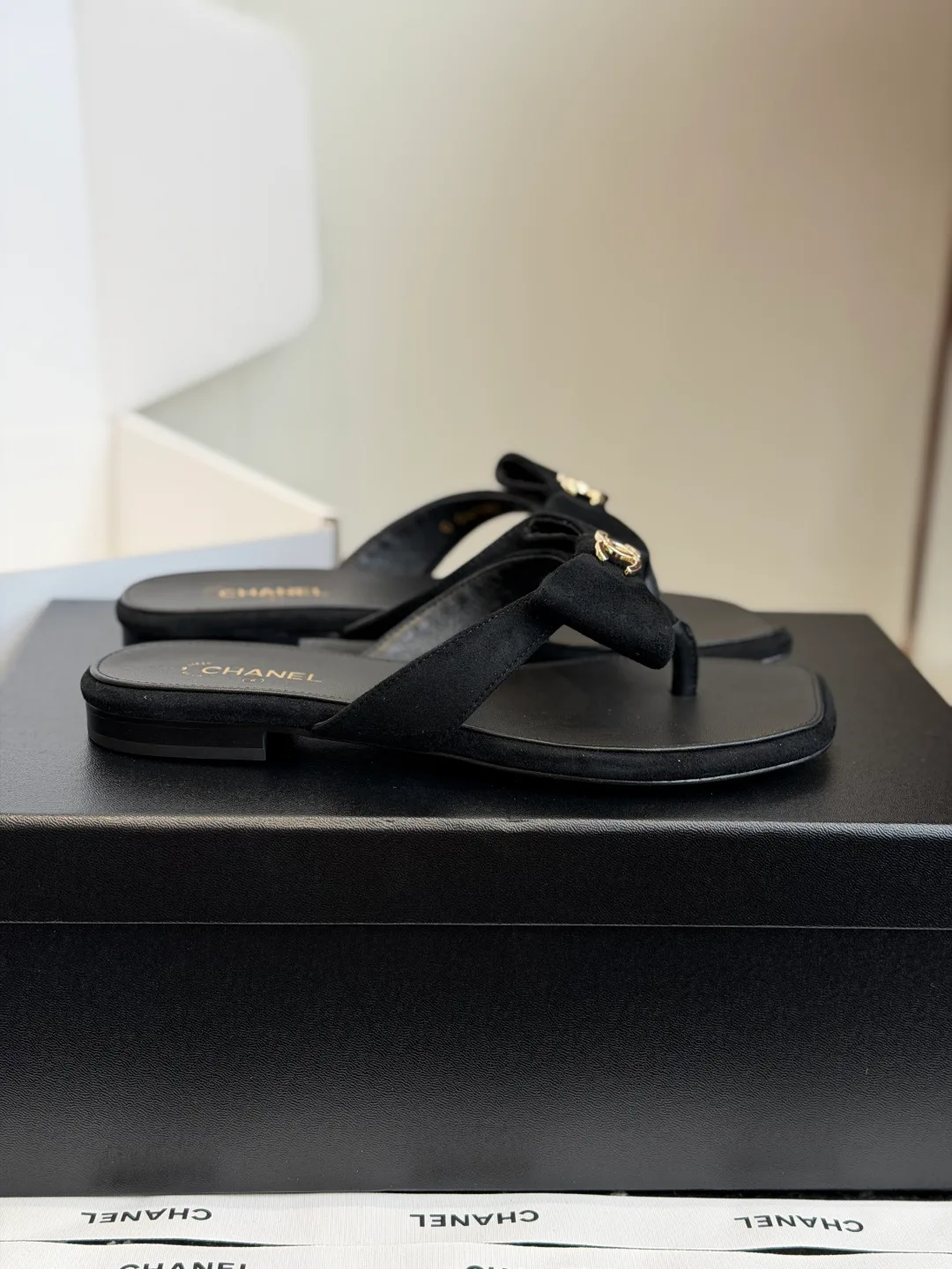 Women's Flip-Flops CHANEL 17740569