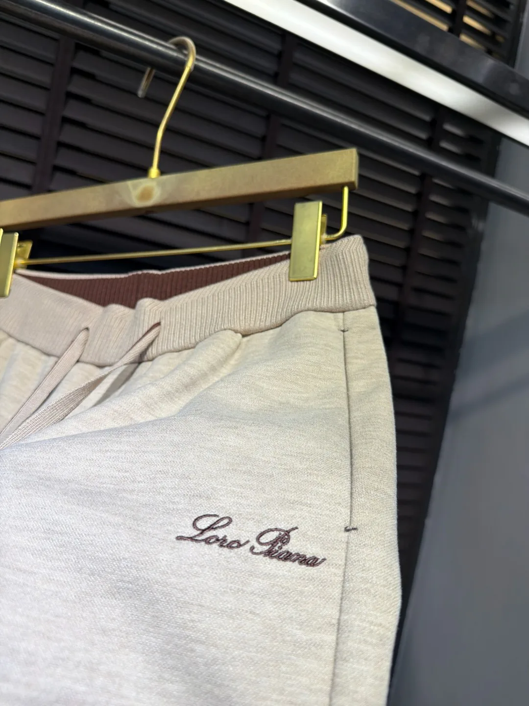 Women's Trousers LORO PIANA 17944041