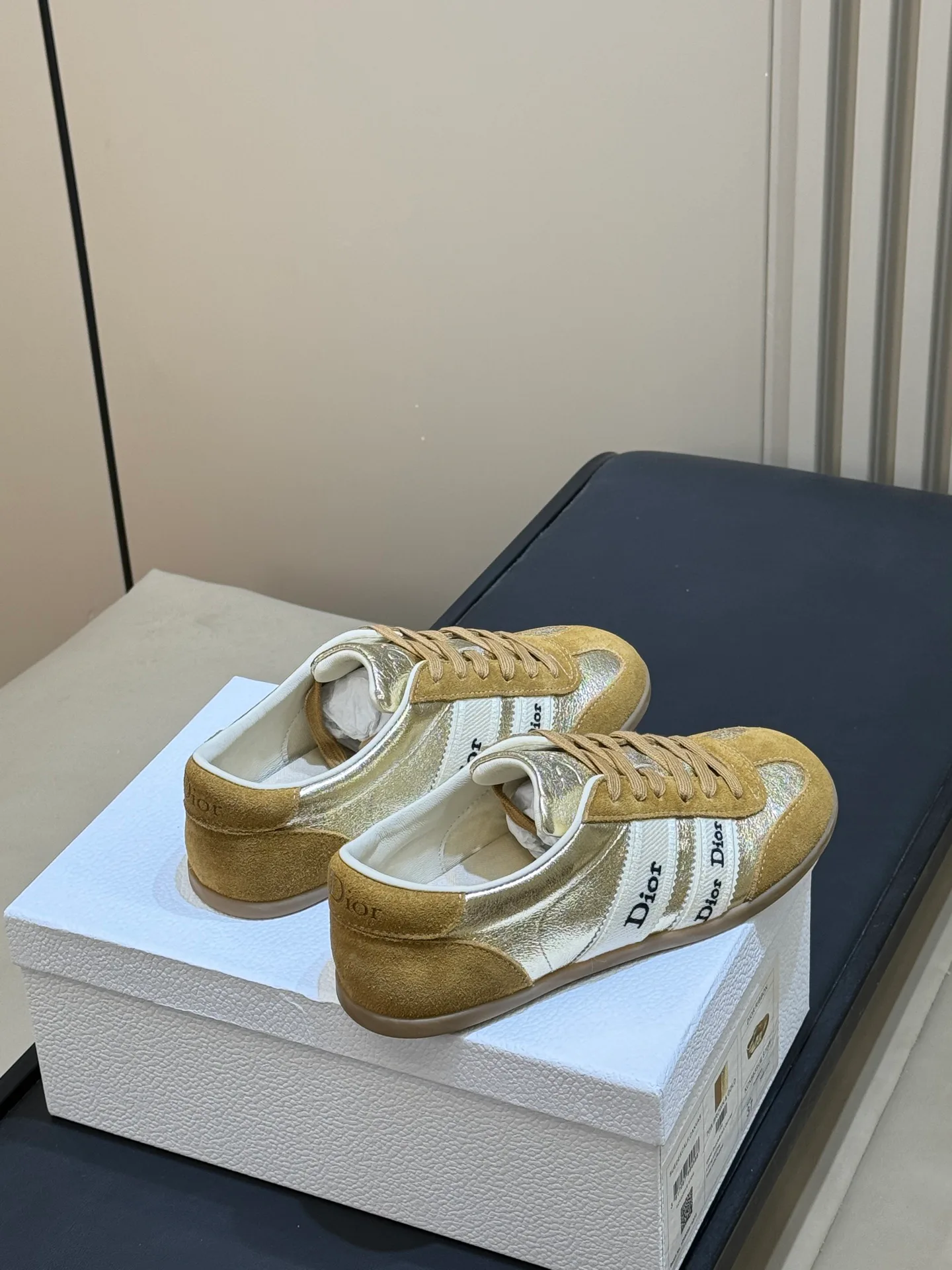 Women's Sneakers CHRISTIAN DIOR 18073066