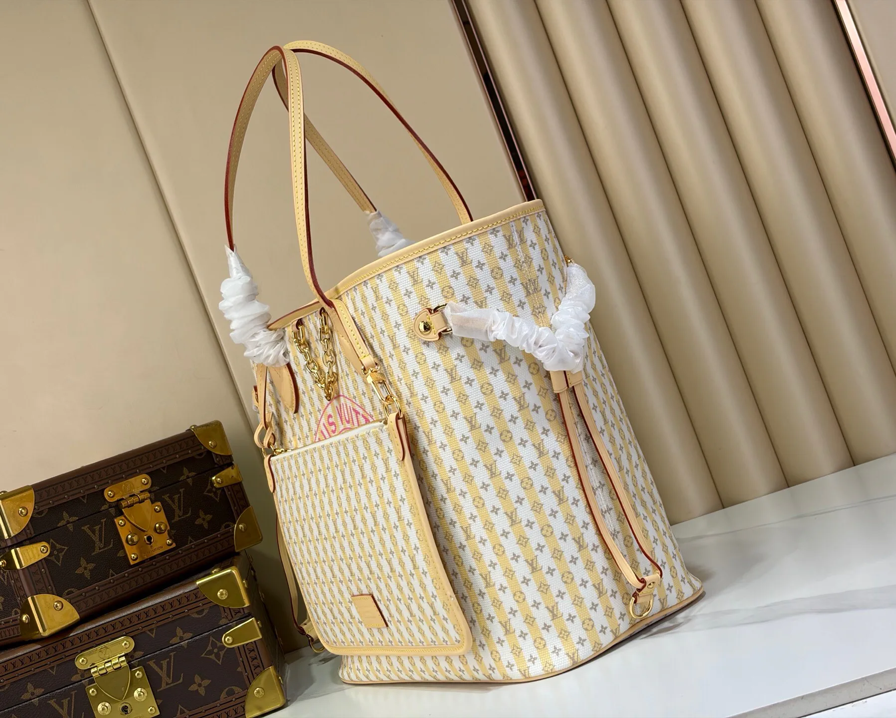 Women's Classic Handbags LOUIS VUITTON 16893048