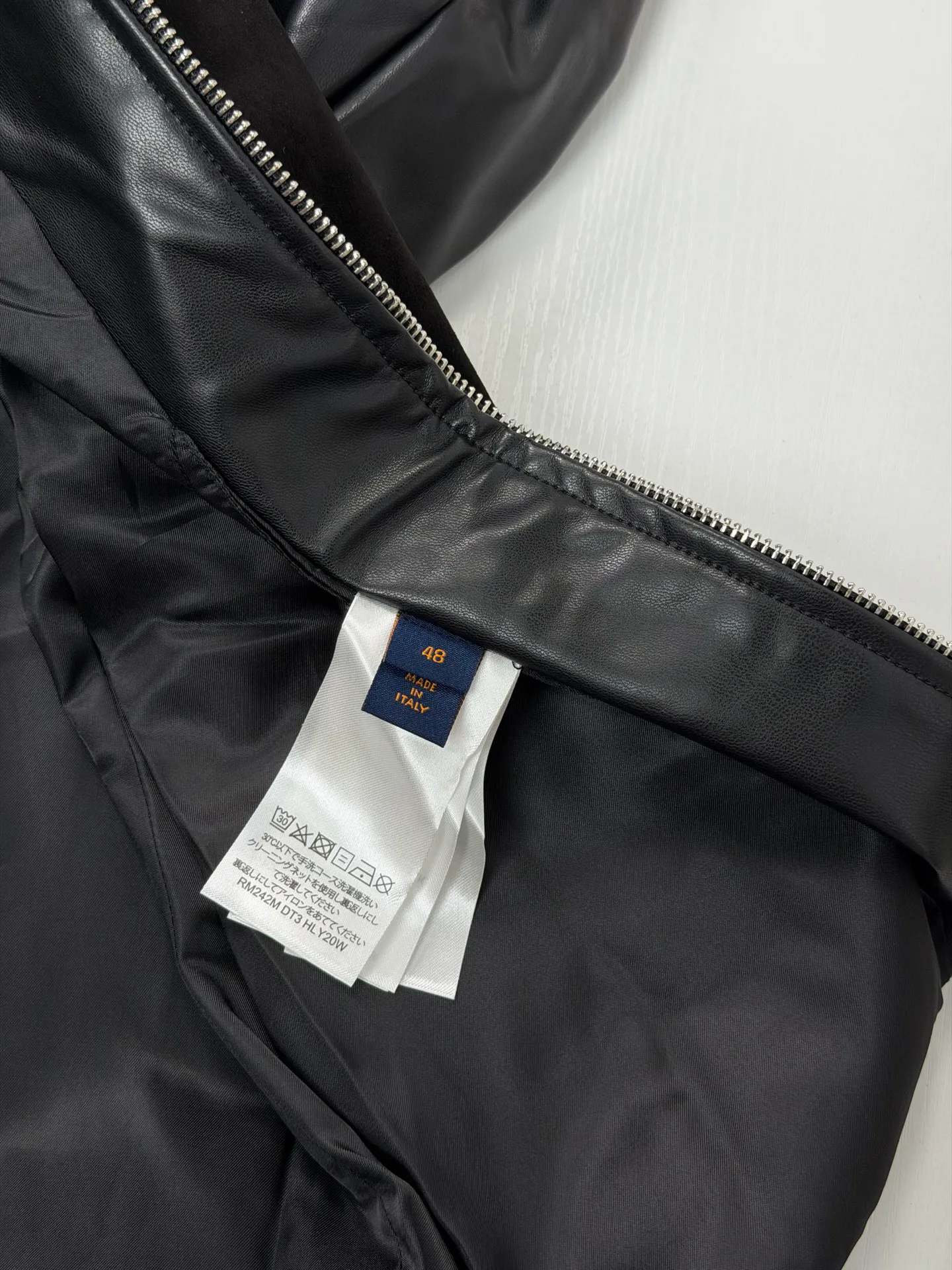 Men's Jackets And Down Jackets LOUIS VUITTON 17993285
