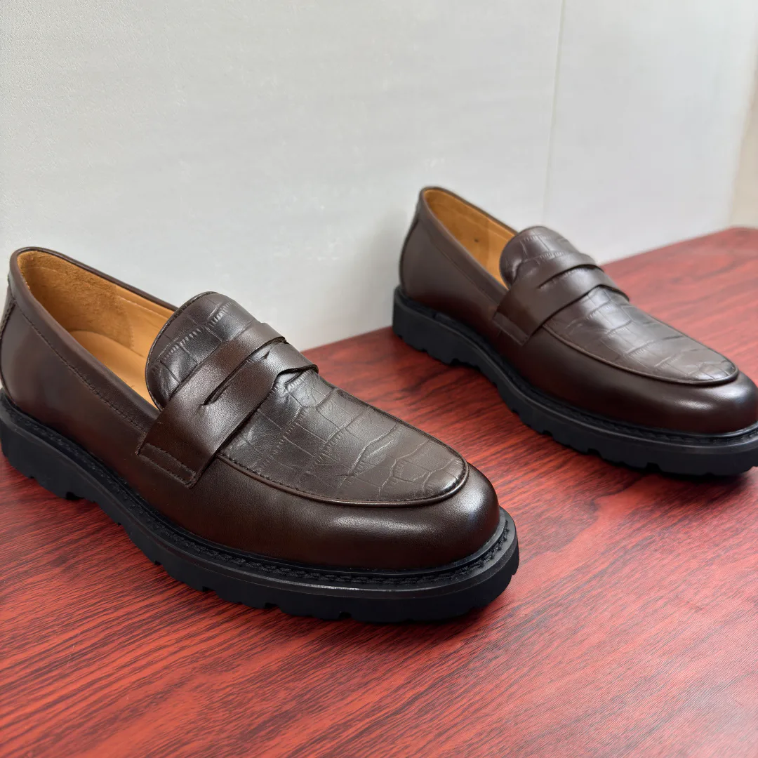 Men's Loafers And Dress Shoes GUCCI 18230798