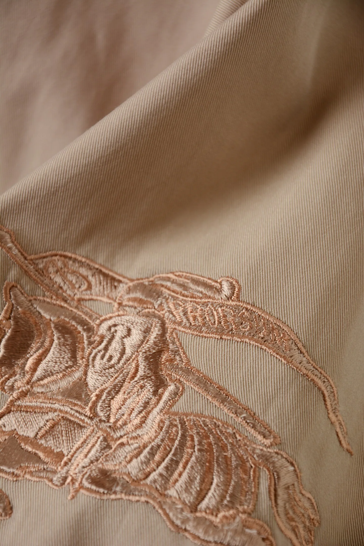 Women's Jackets And Down Jackets BURBERRY 17998547