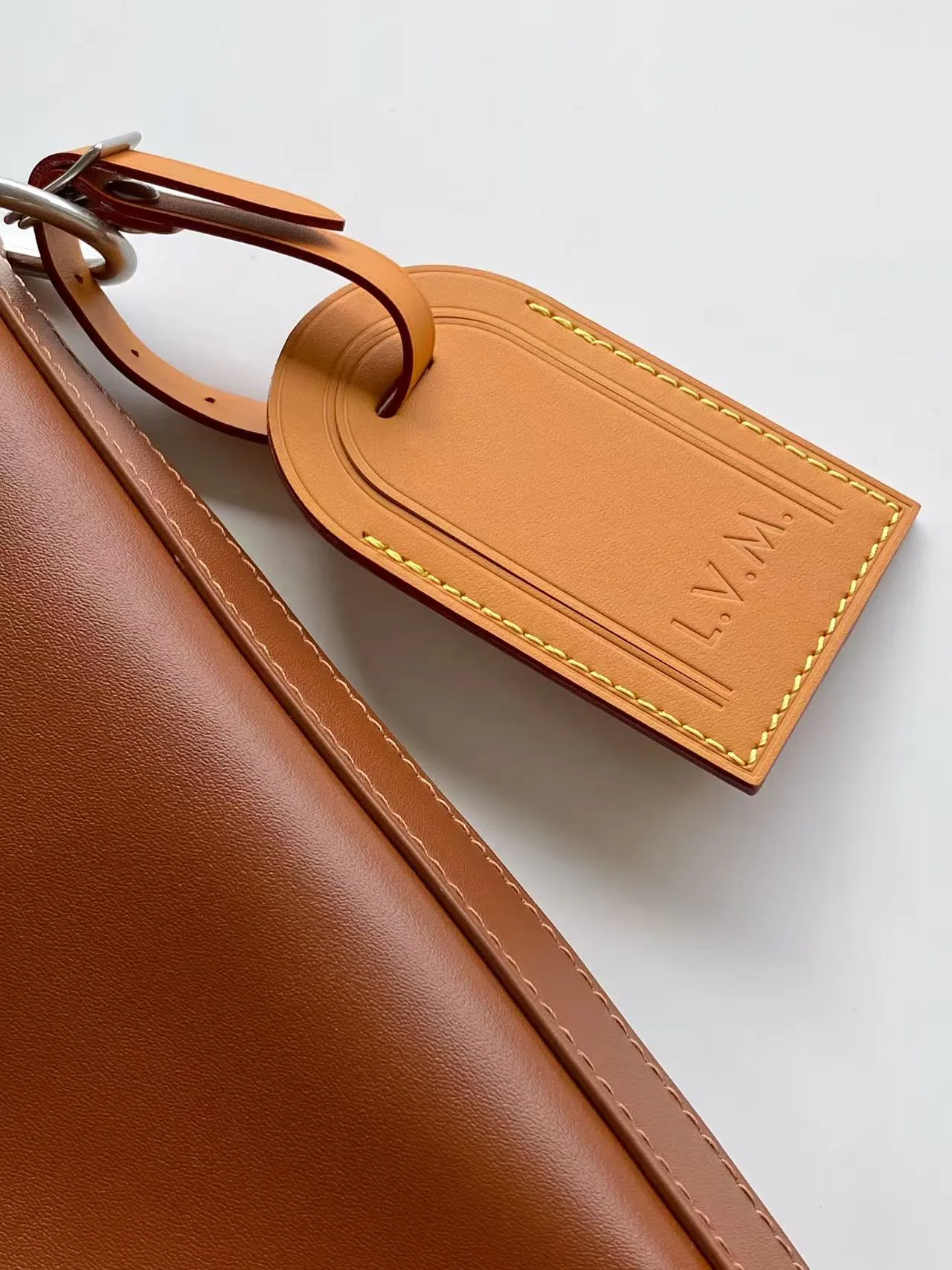Классические Сумки Женские Louis Vuitton 18664440