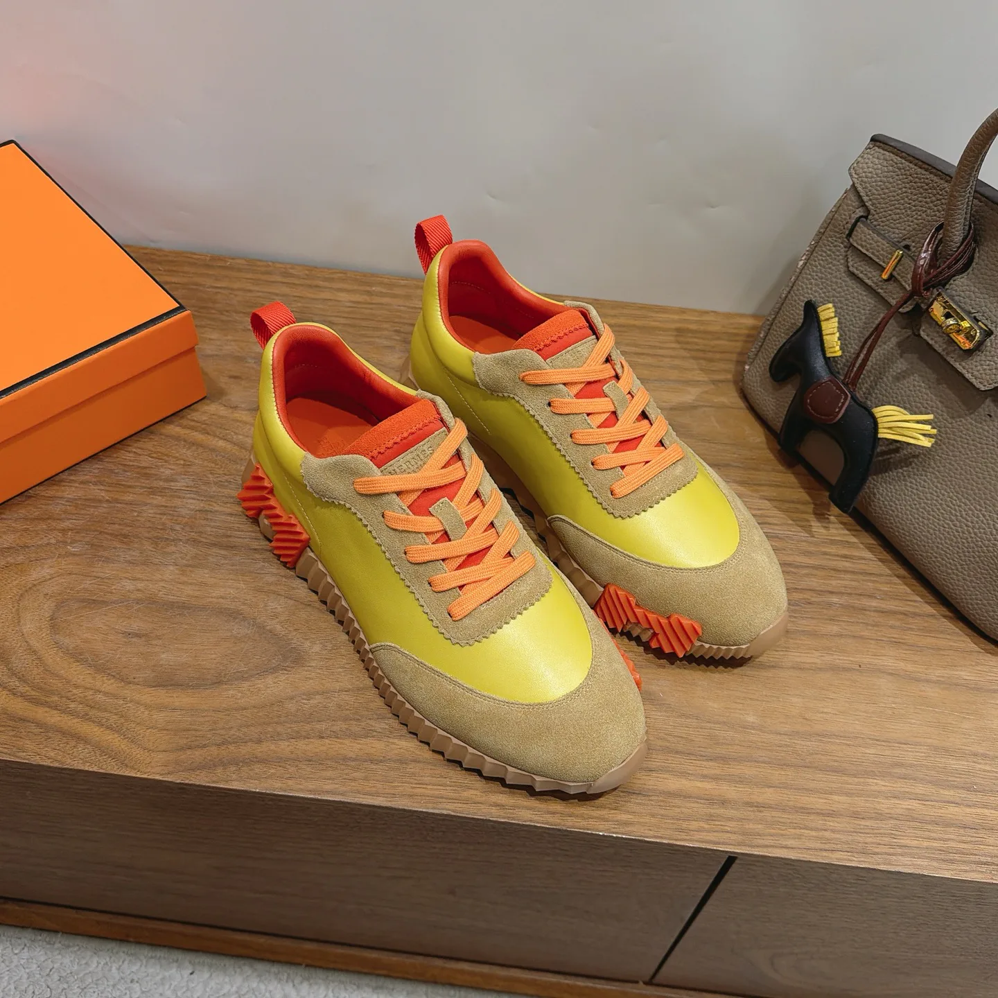 Women's Sneakers HERMES 17414481