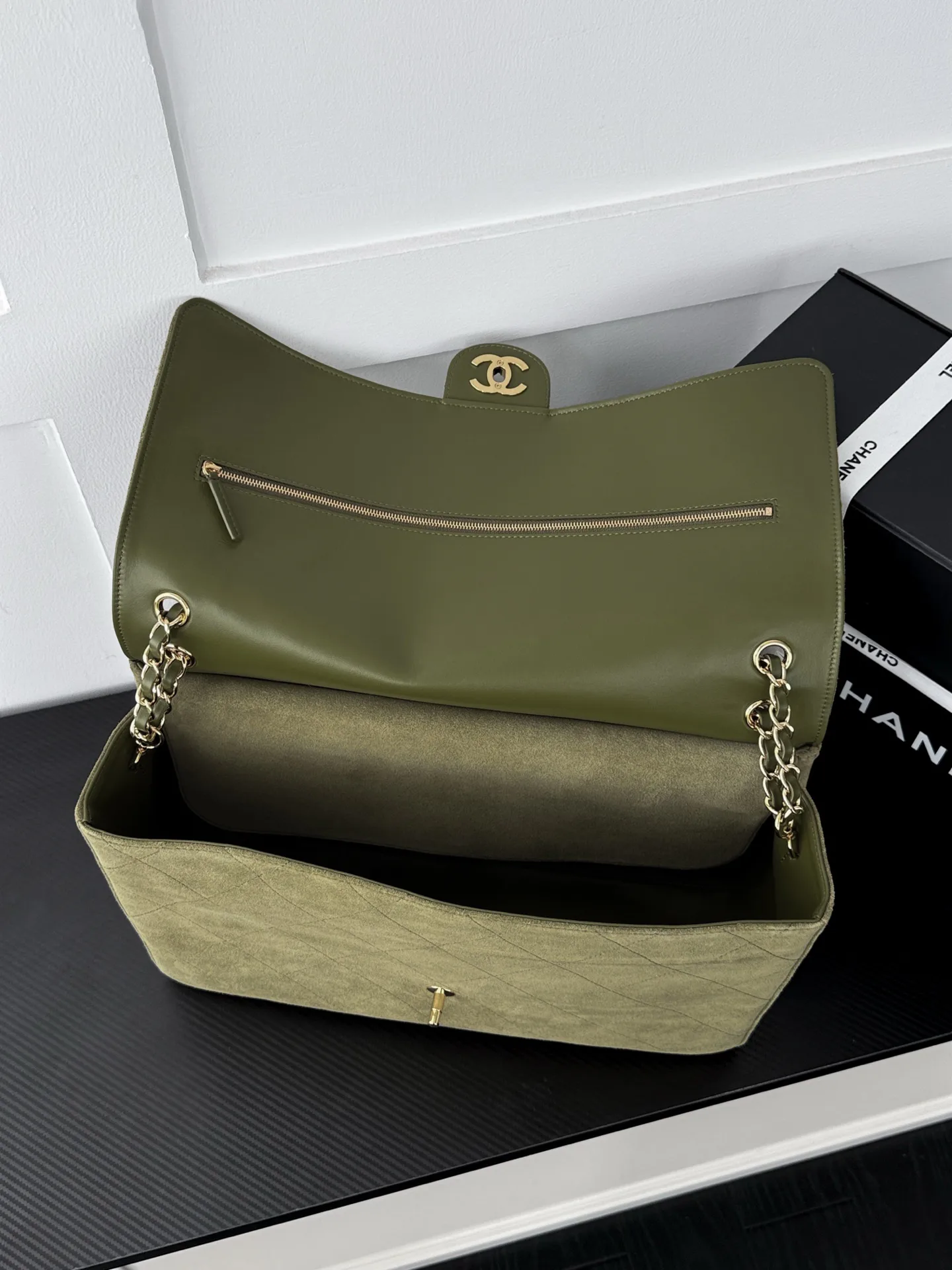 Women's Classic Handbags CHANEL 17929230